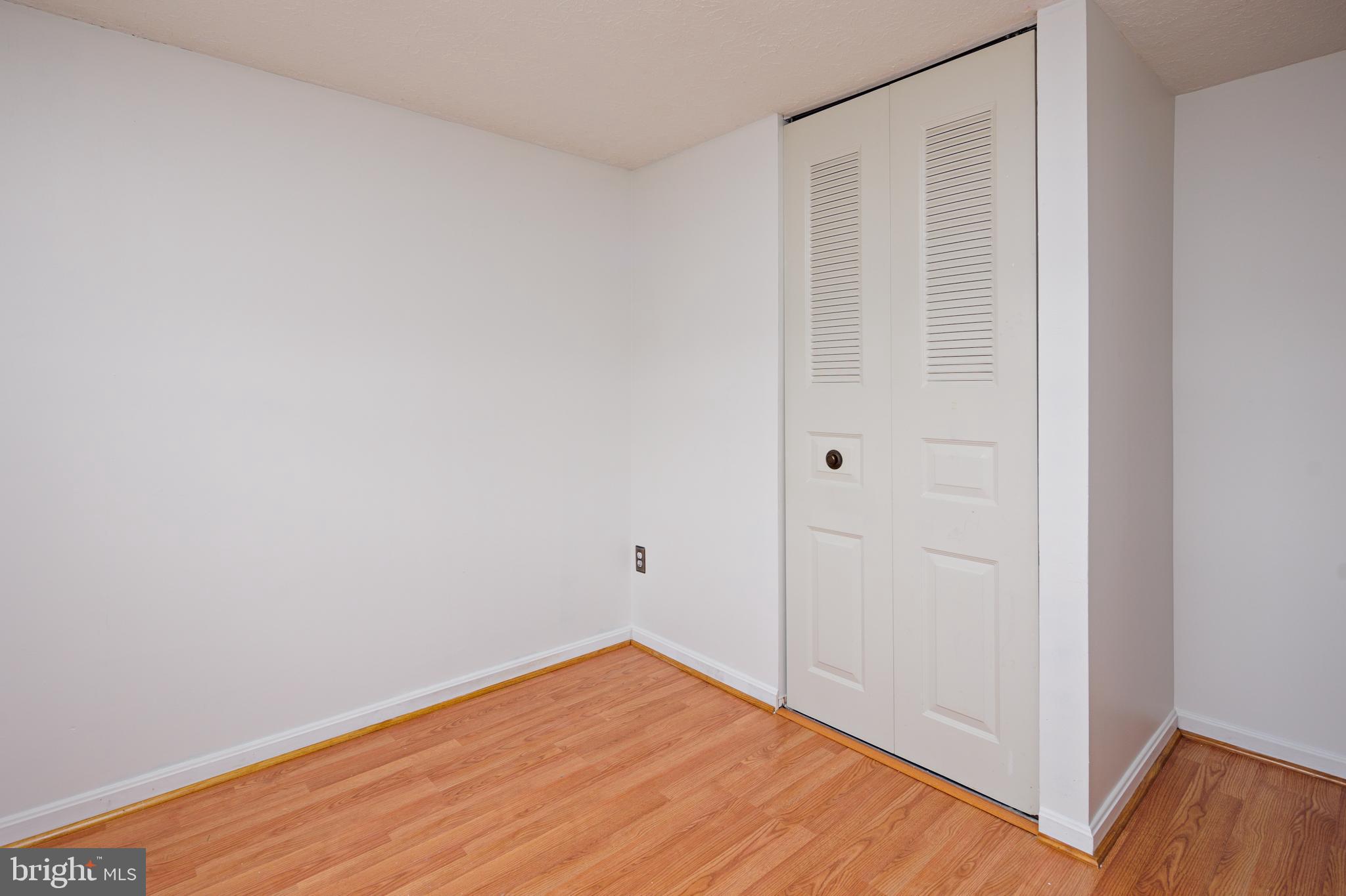 DAMASCUS VALLEY PARK - Residential Lease