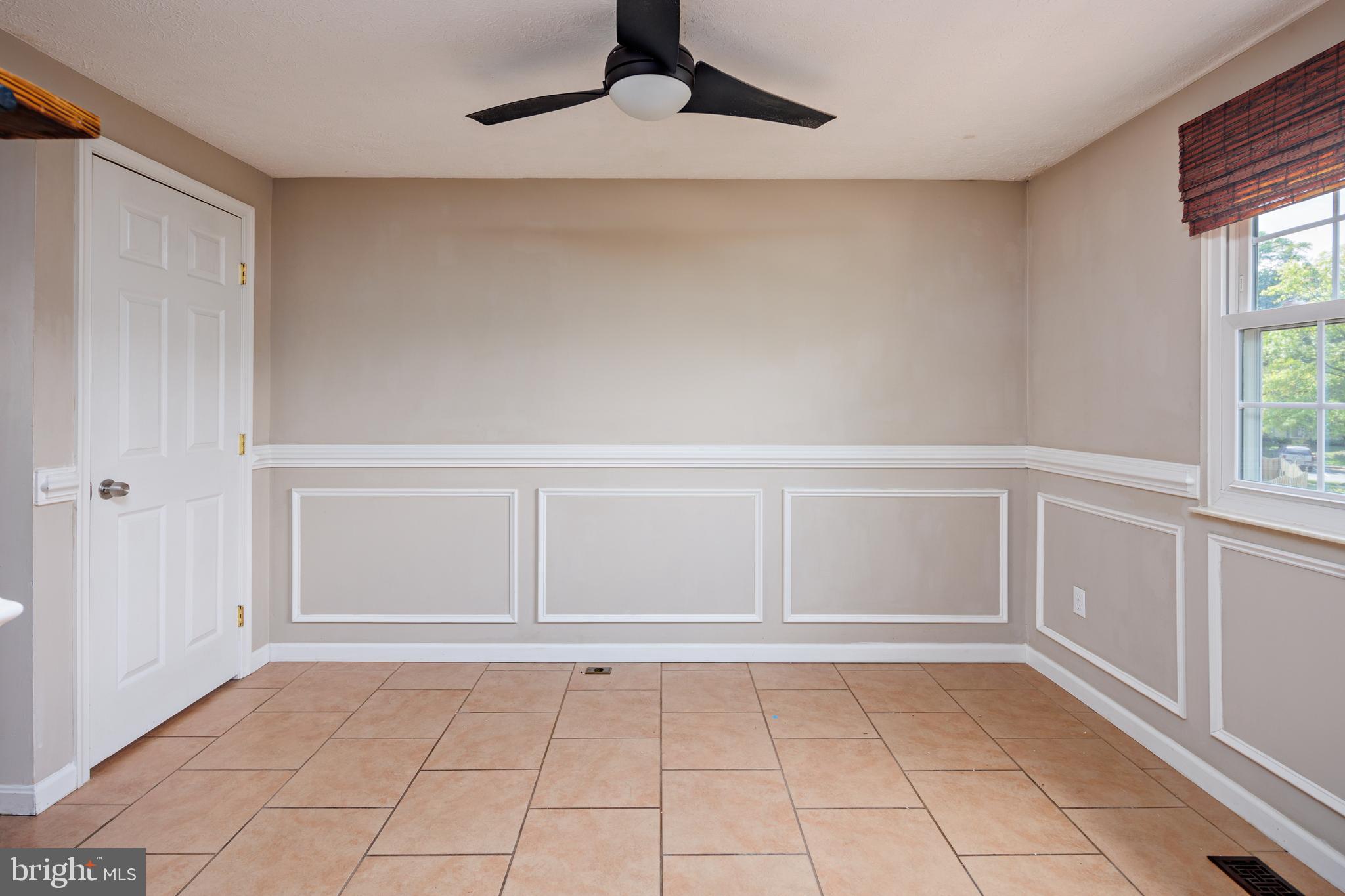 DAMASCUS VALLEY PARK - Residential Lease