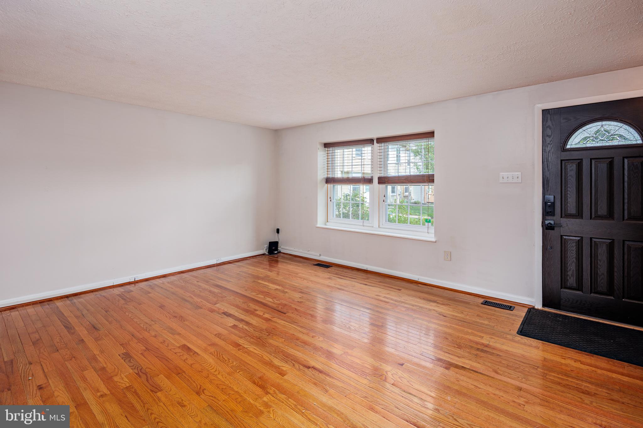 DAMASCUS VALLEY PARK - Residential Lease