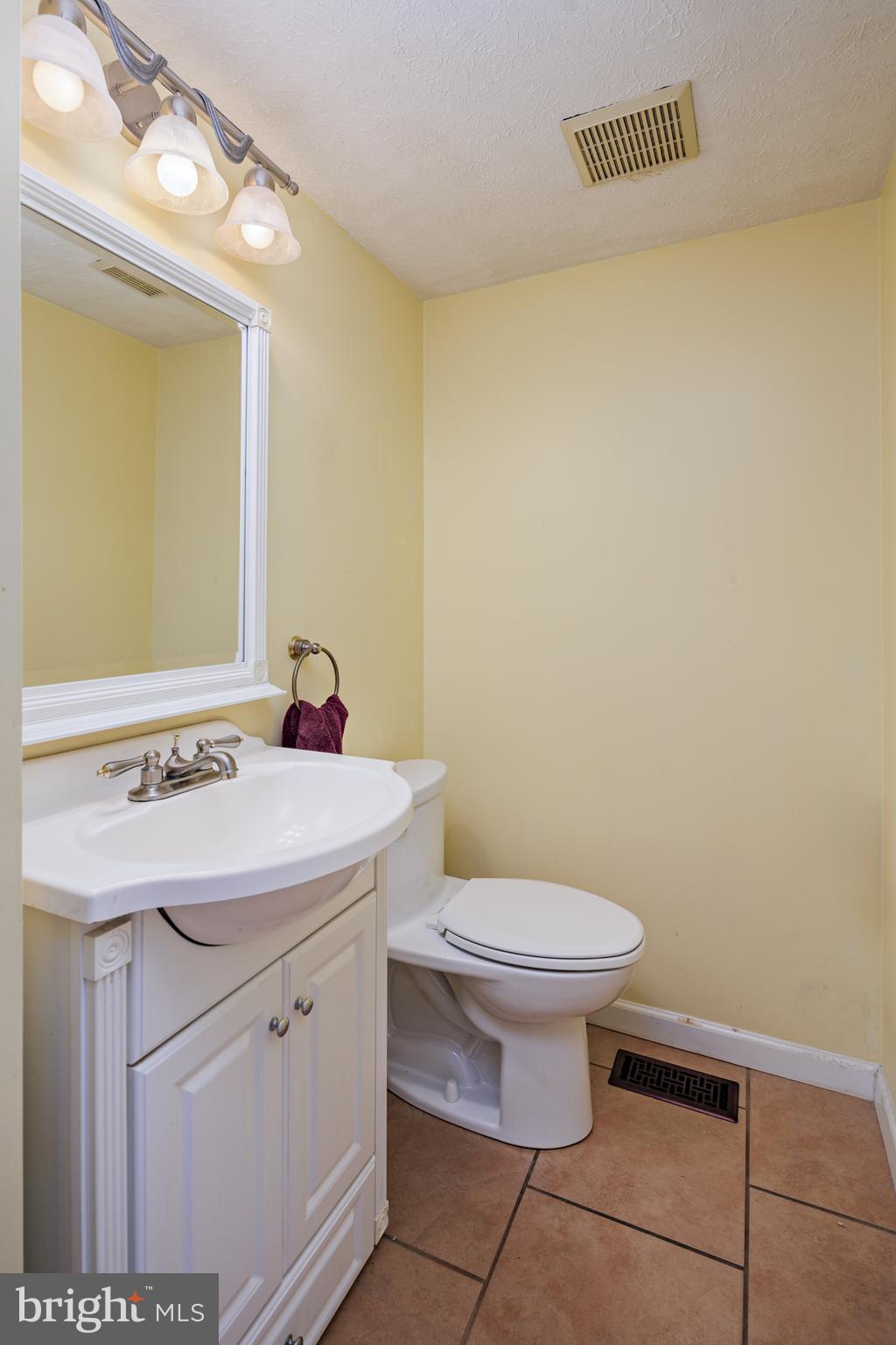 DAMASCUS VALLEY PARK - Residential Lease