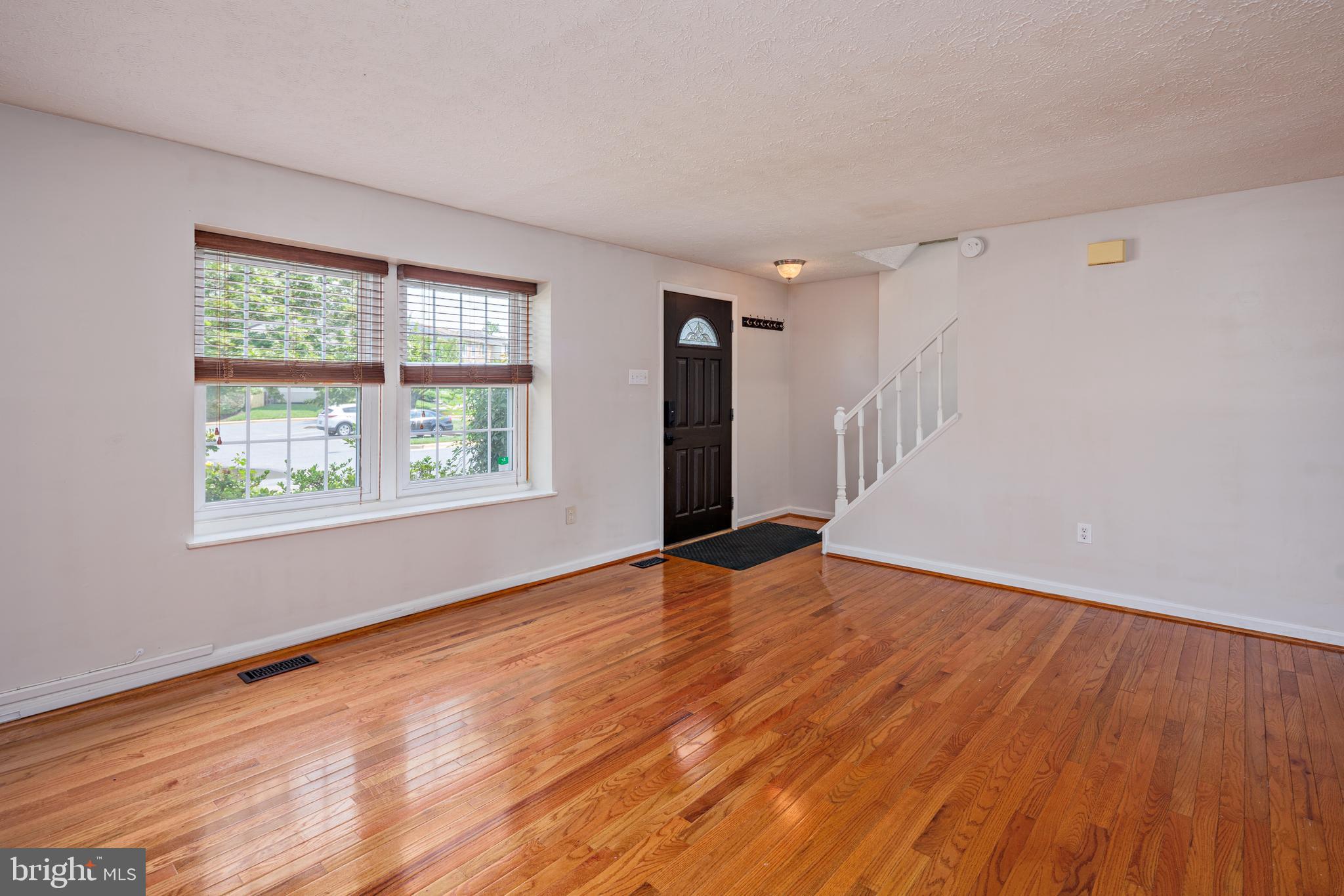 DAMASCUS VALLEY PARK - Residential Lease