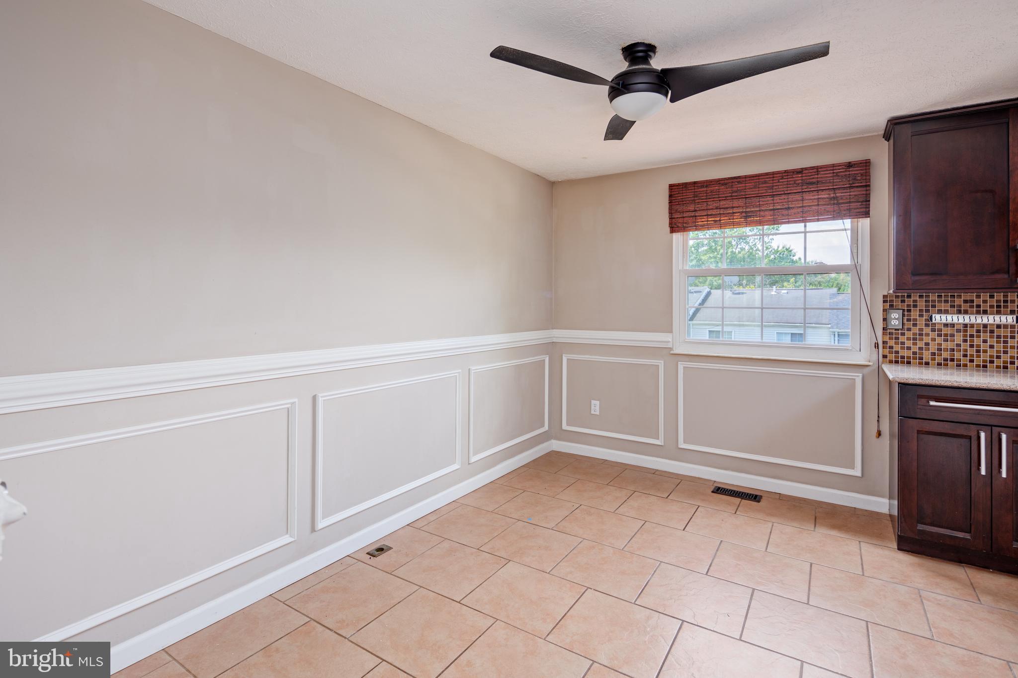 DAMASCUS VALLEY PARK - Residential Lease