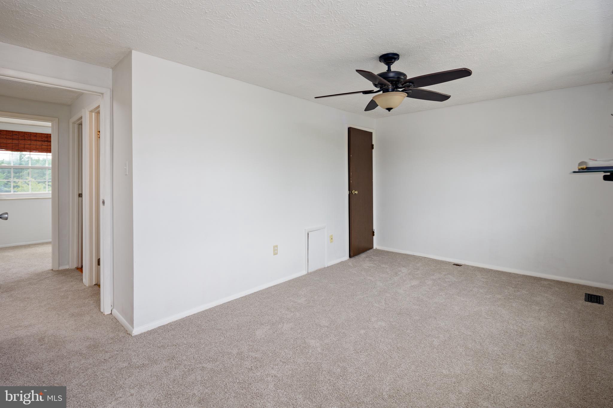 DAMASCUS VALLEY PARK - Residential Lease