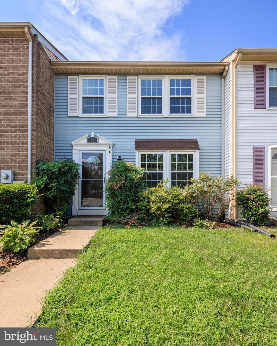 Well cared for townhouse.  Close to shopping and schools.  3 bedrooms 1 full & two 1/2 baths.  Fully finished walkout basement with a great deck for entertaining.  Updated kitchen!  2 assigned parking spaces #131.  Pet on a case by case basis.  An additional $50 per month.