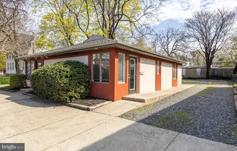 MLS: NJCD2090672