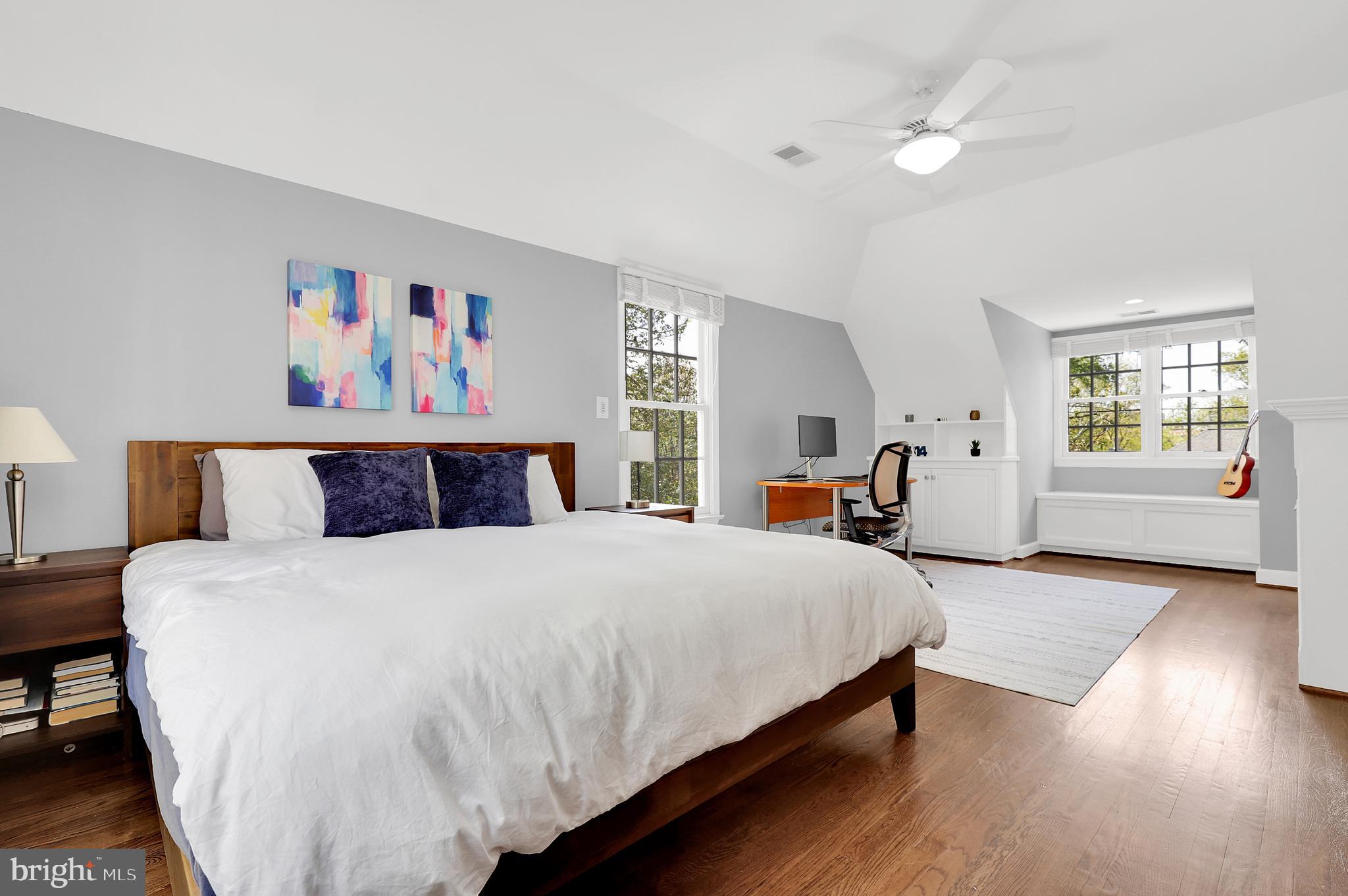 LOCUST HILL ESTATES - Residential