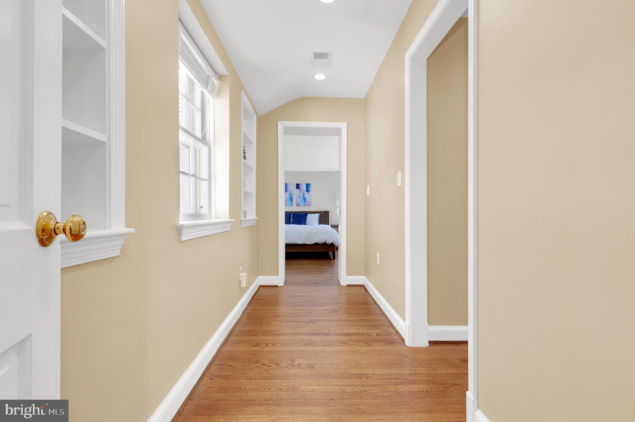 LOCUST HILL ESTATES - Residential