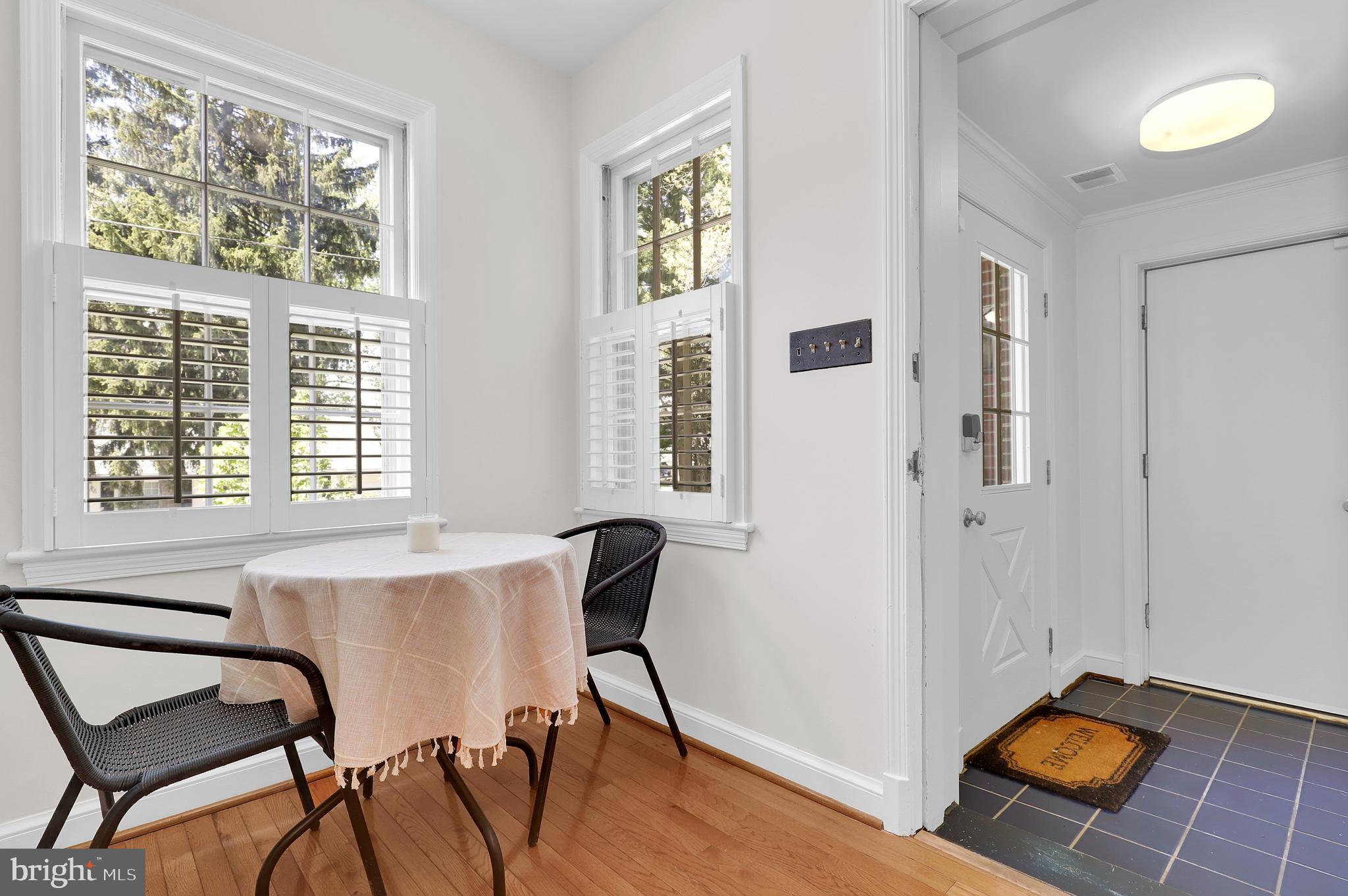 LOCUST HILL ESTATES - Residential