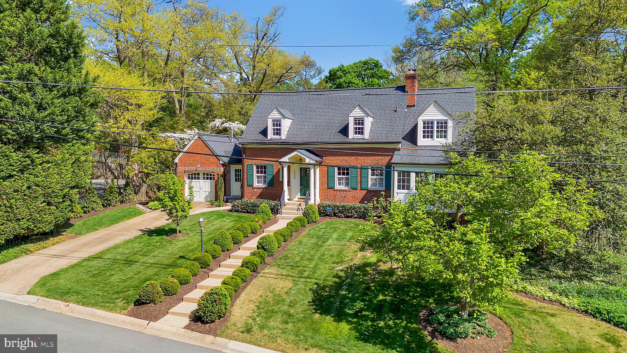LOCUST HILL ESTATES - Residential