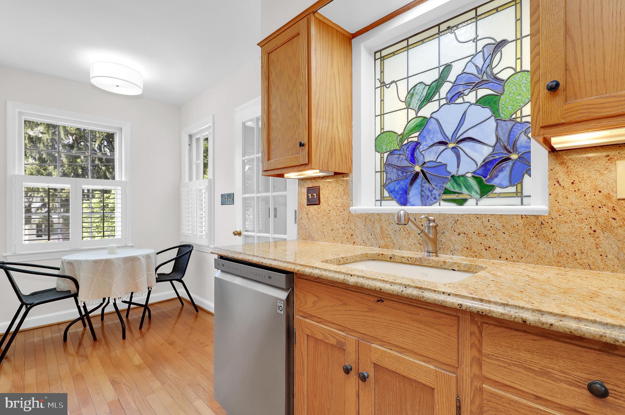LOCUST HILL ESTATES - Residential