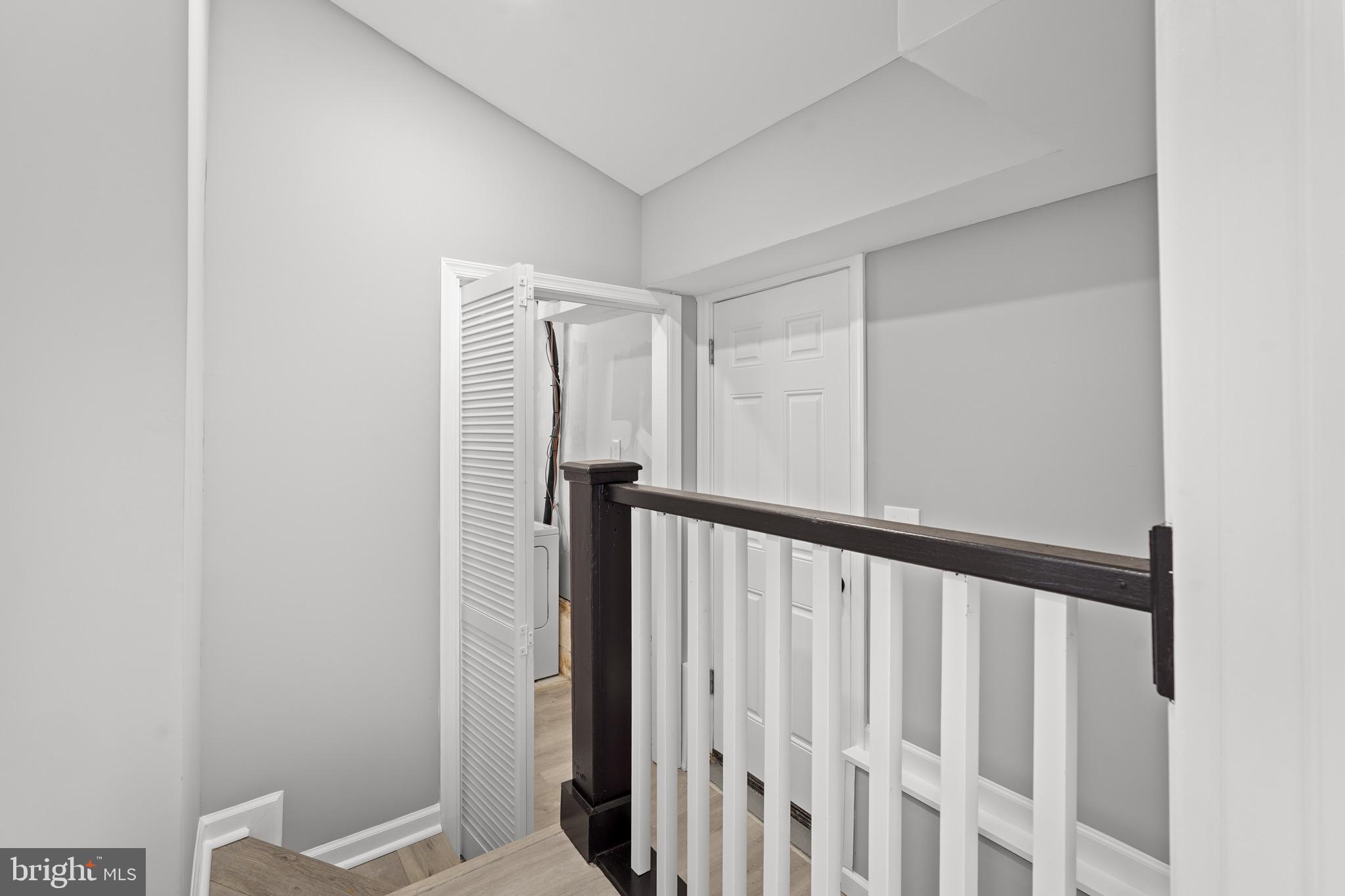 OLE LONGFIELD - Residential