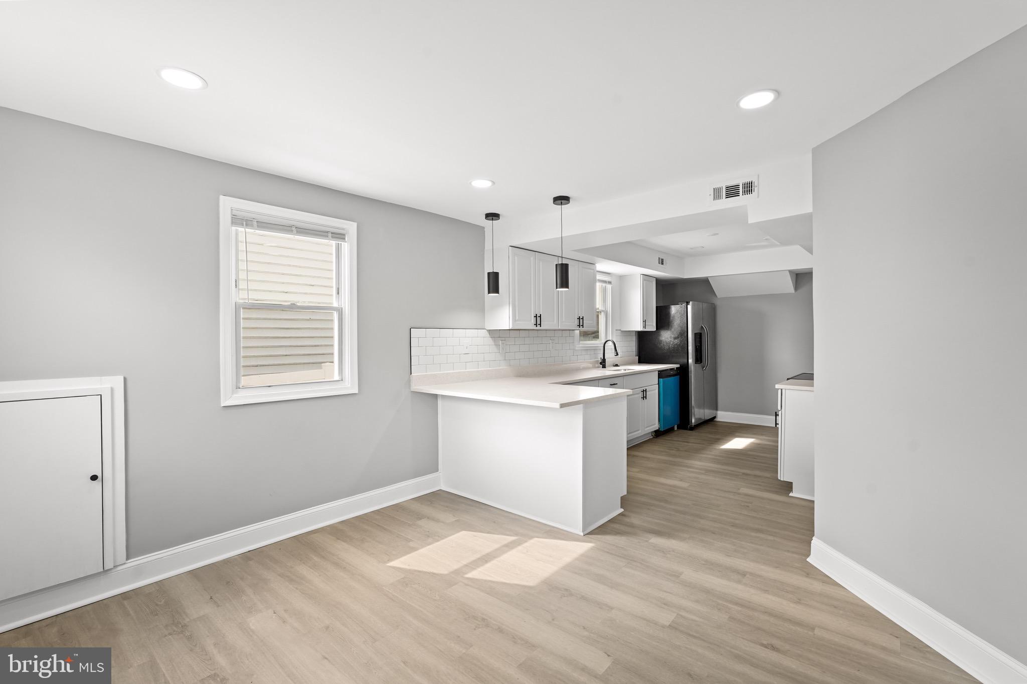 OLE LONGFIELD - Residential