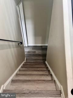 CHANTILLY FARM - Residential Lease