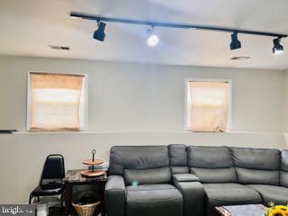 CHANTILLY FARM - Residential Lease