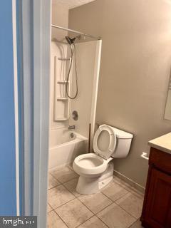 CHANTILLY FARM - Residential Lease