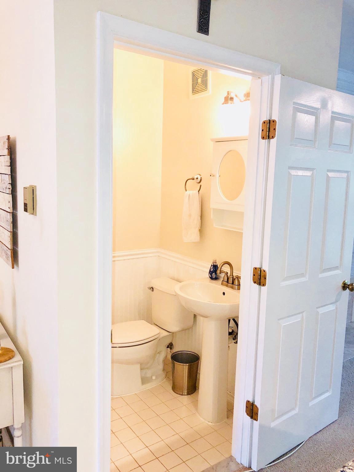 SYCAMORES AT VAN DORN - Residential Lease