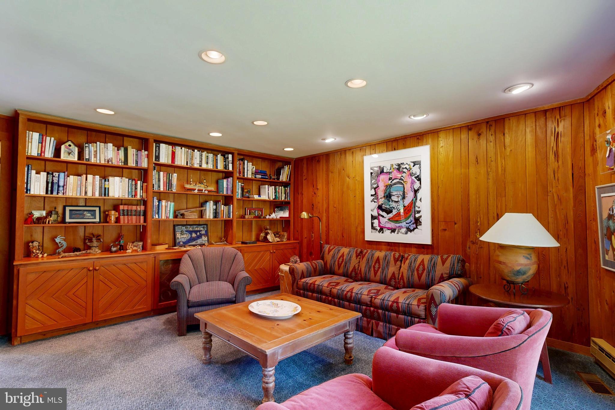 TRAVELERS REST - Residential