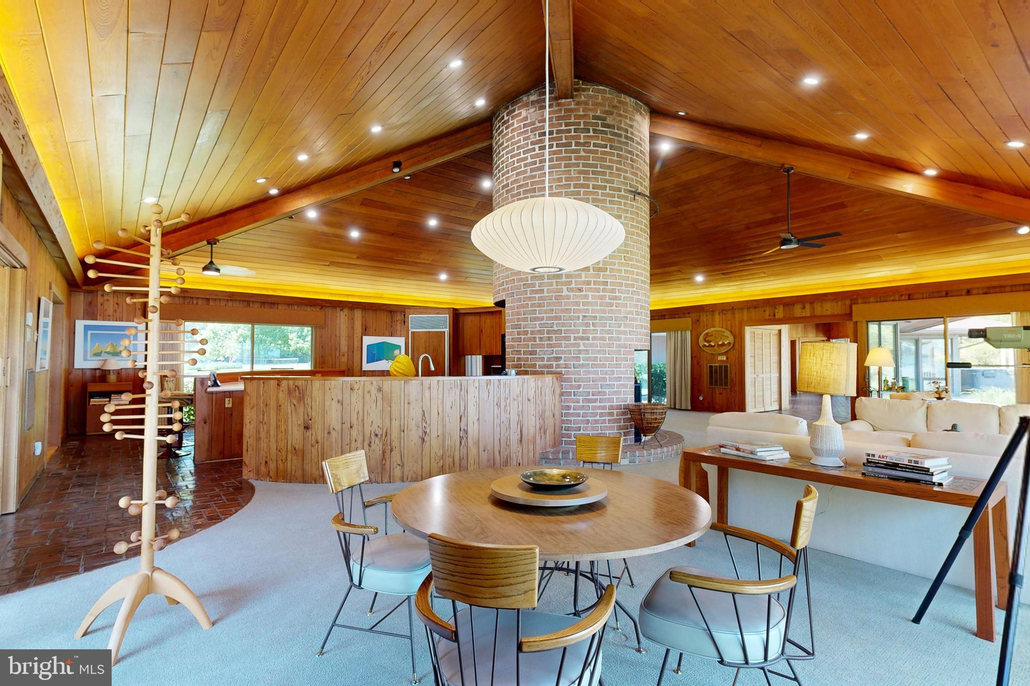 TRAVELERS REST - Residential