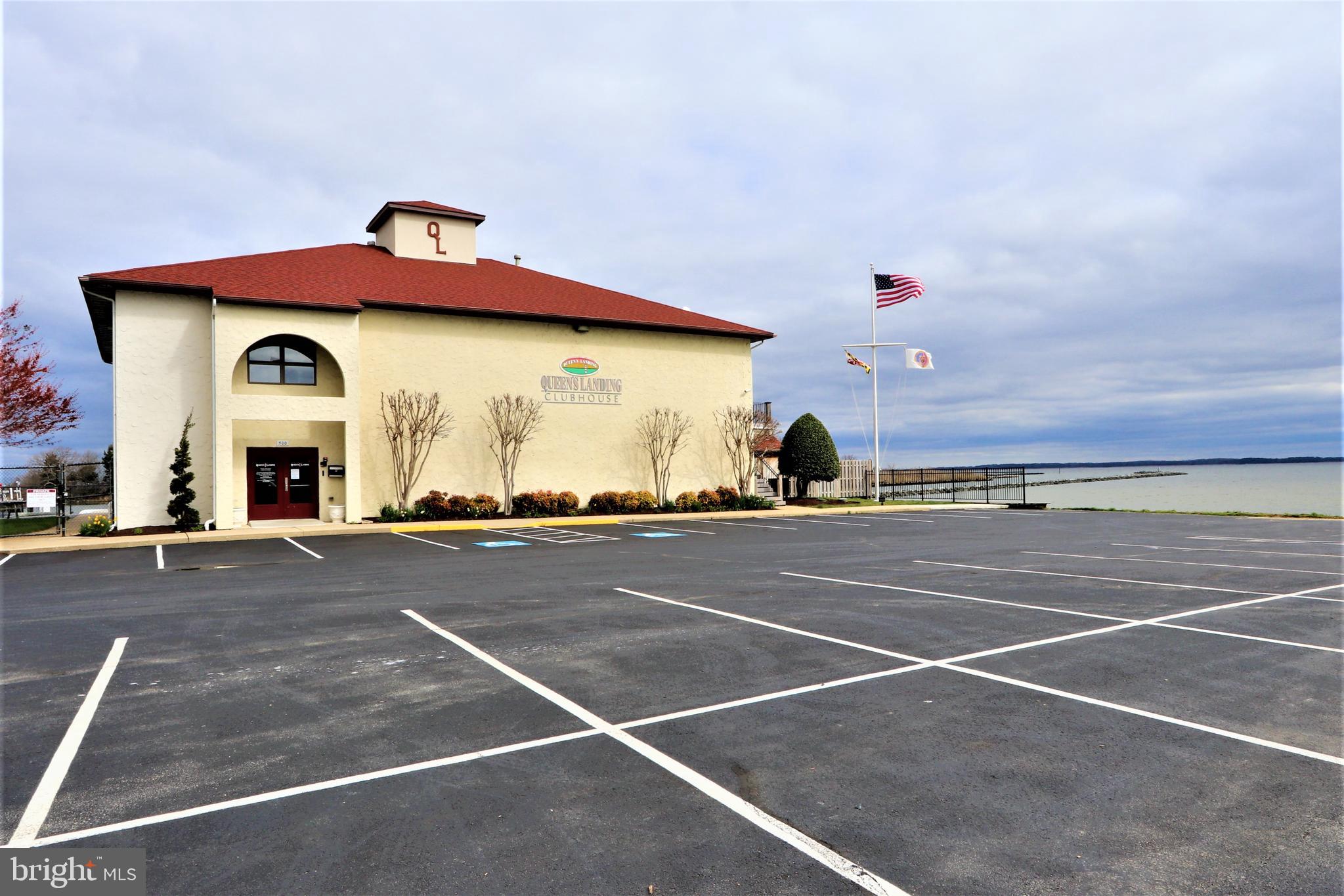 QUEENS LANDING - Residential Lease