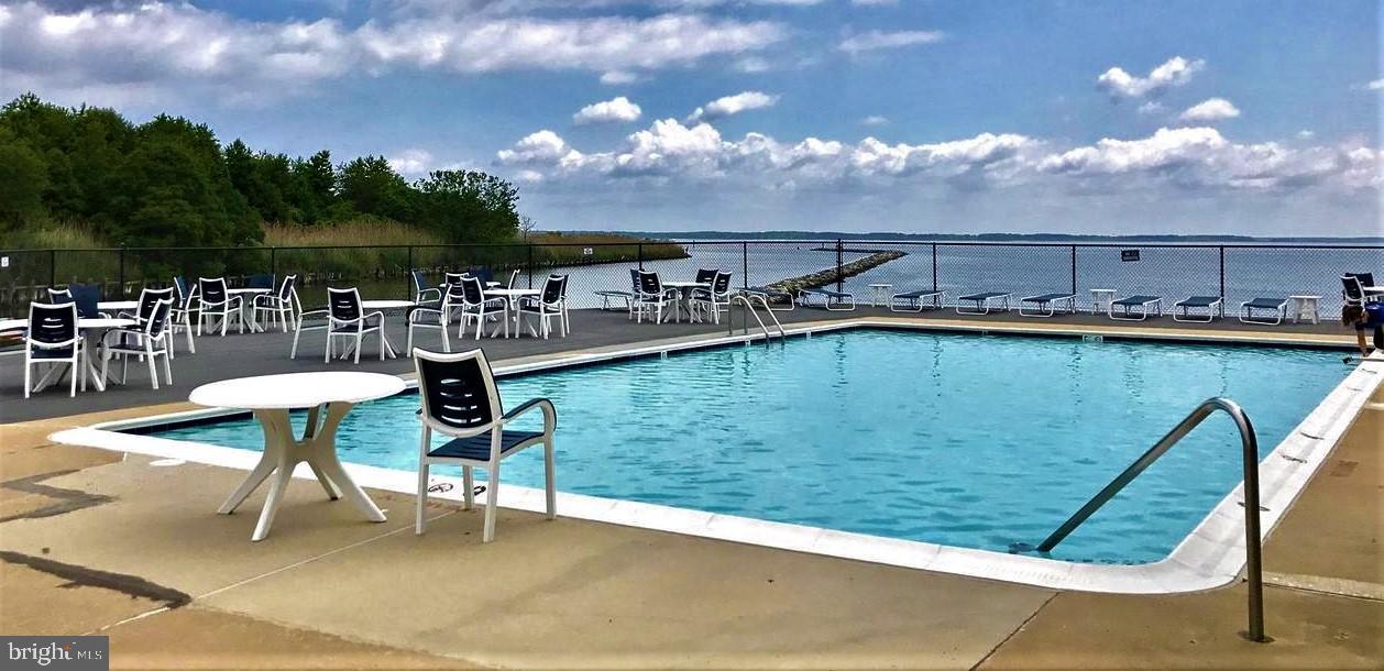 QUEENS LANDING - Residential Lease