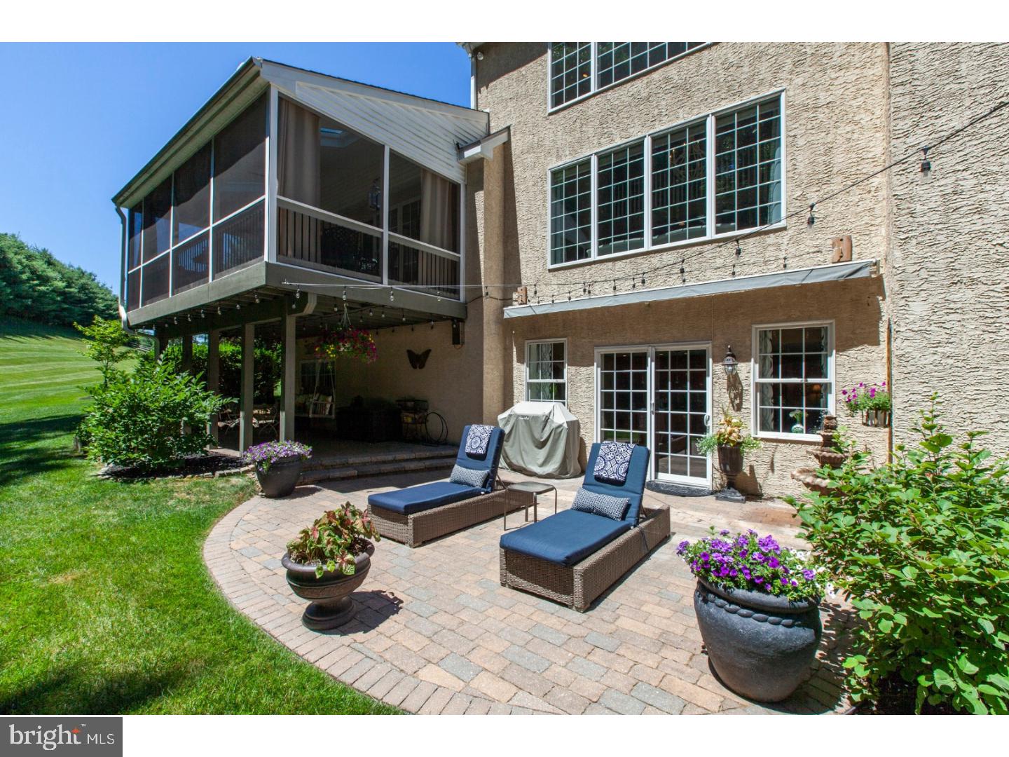 CHERRY CREEK - Residential