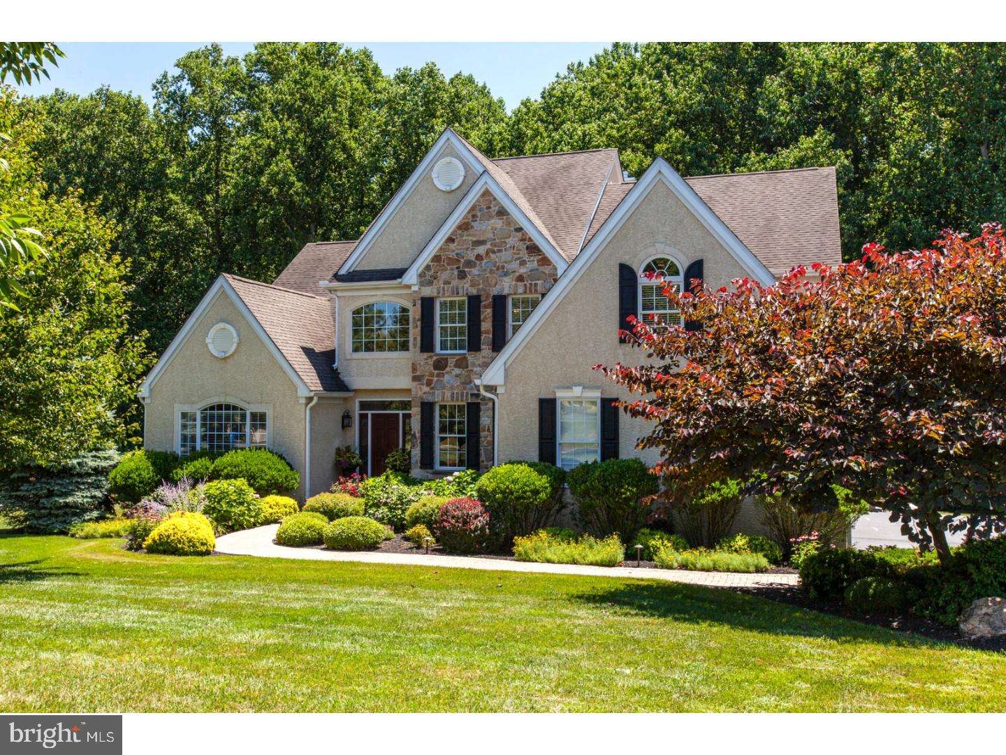 CHERRY CREEK - Residential