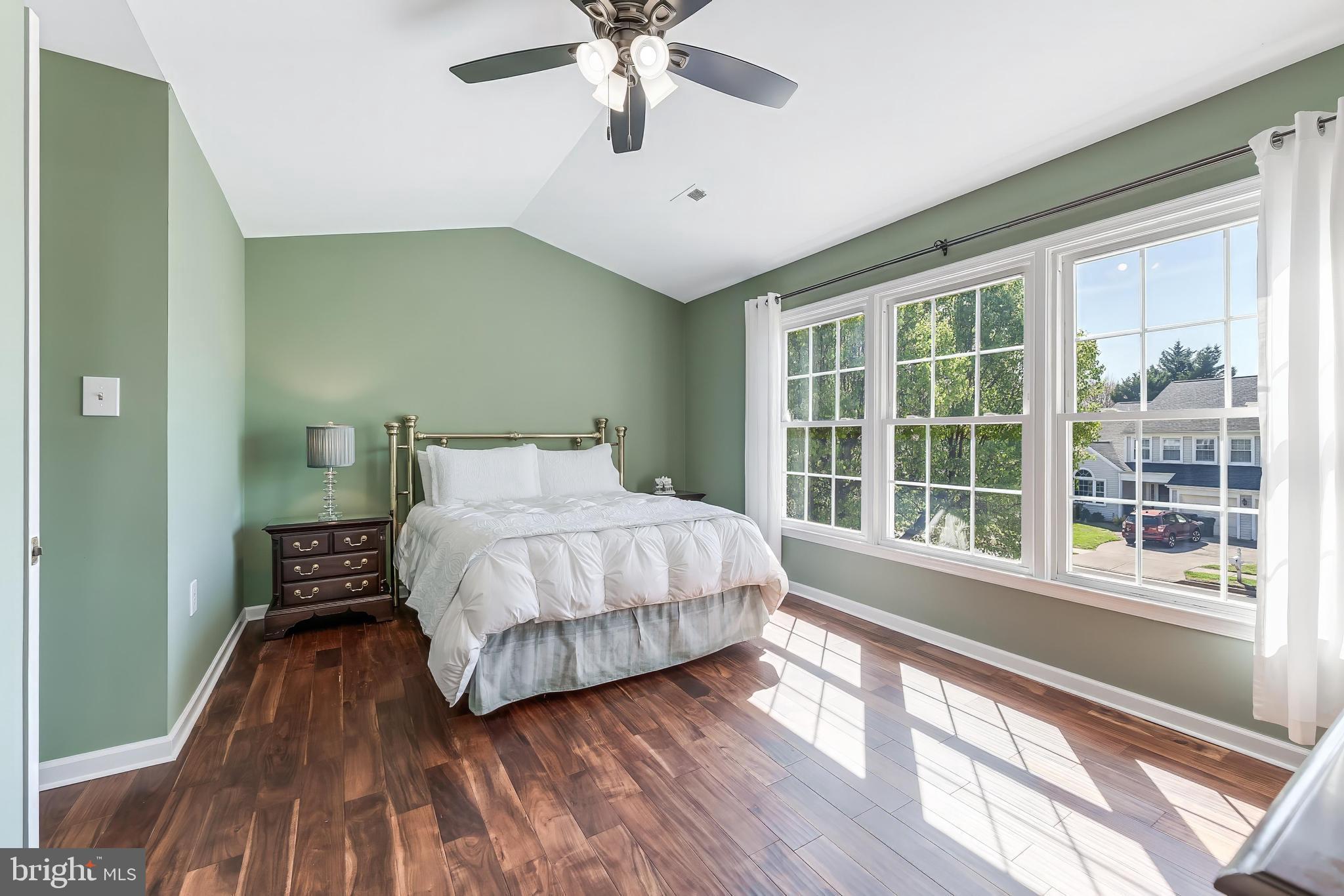 CHANTILLY HIGHLANDS - Residential