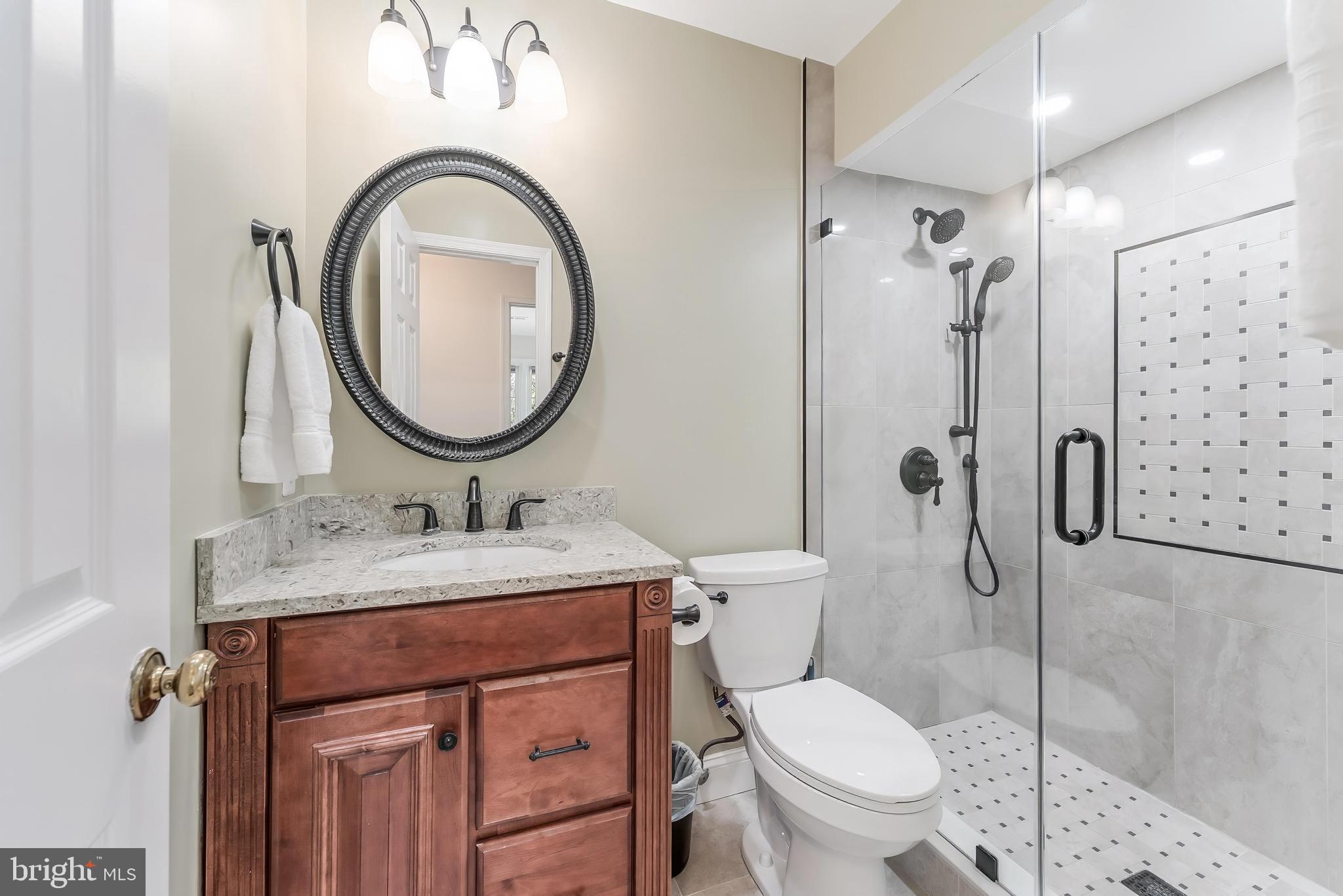 CHANTILLY HIGHLANDS - Residential