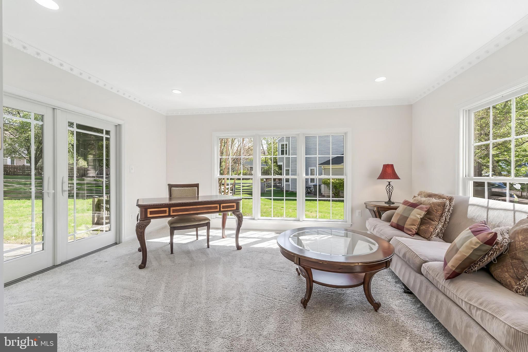 CHANTILLY HIGHLANDS - Residential