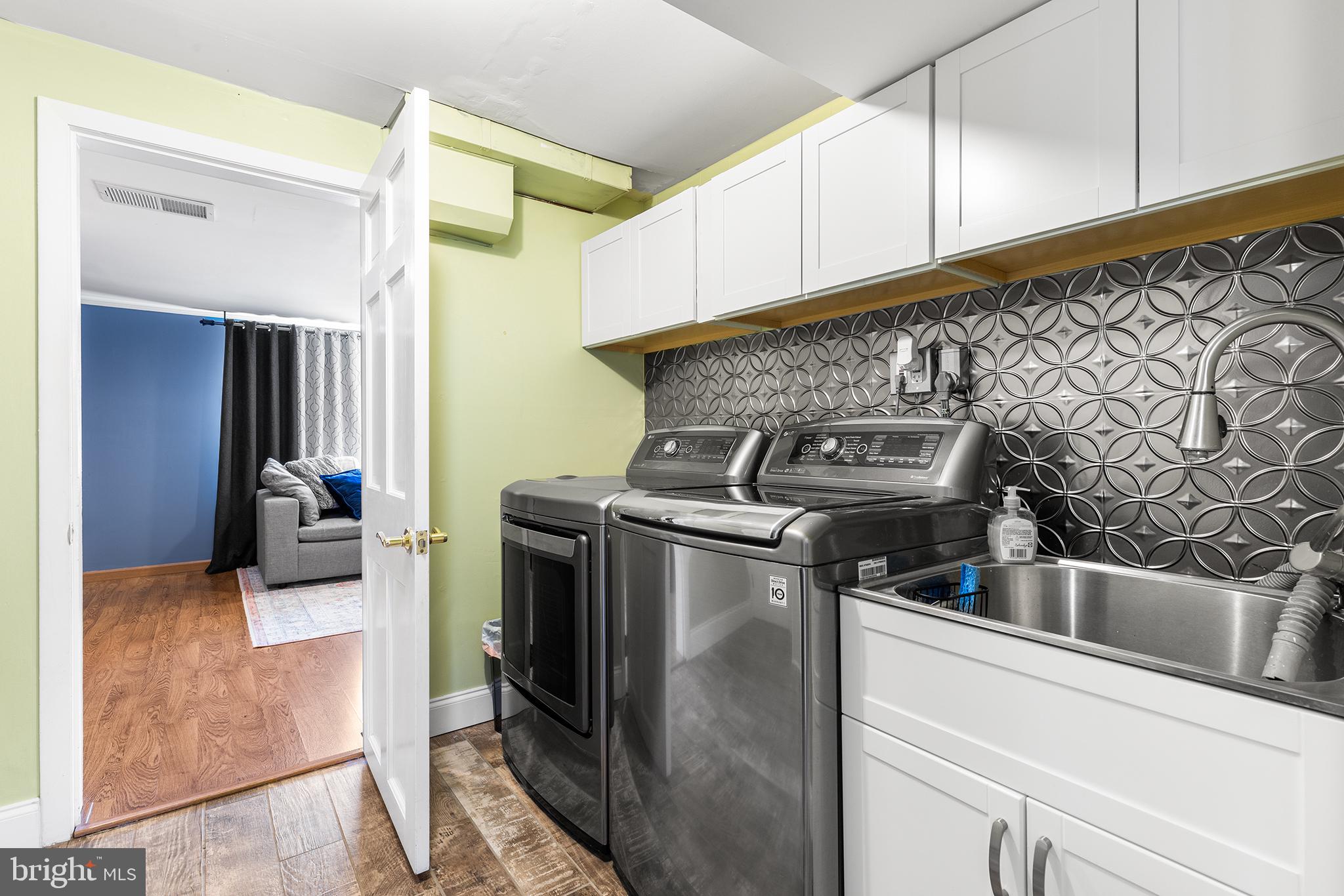 SWEET BRIAR - Residential