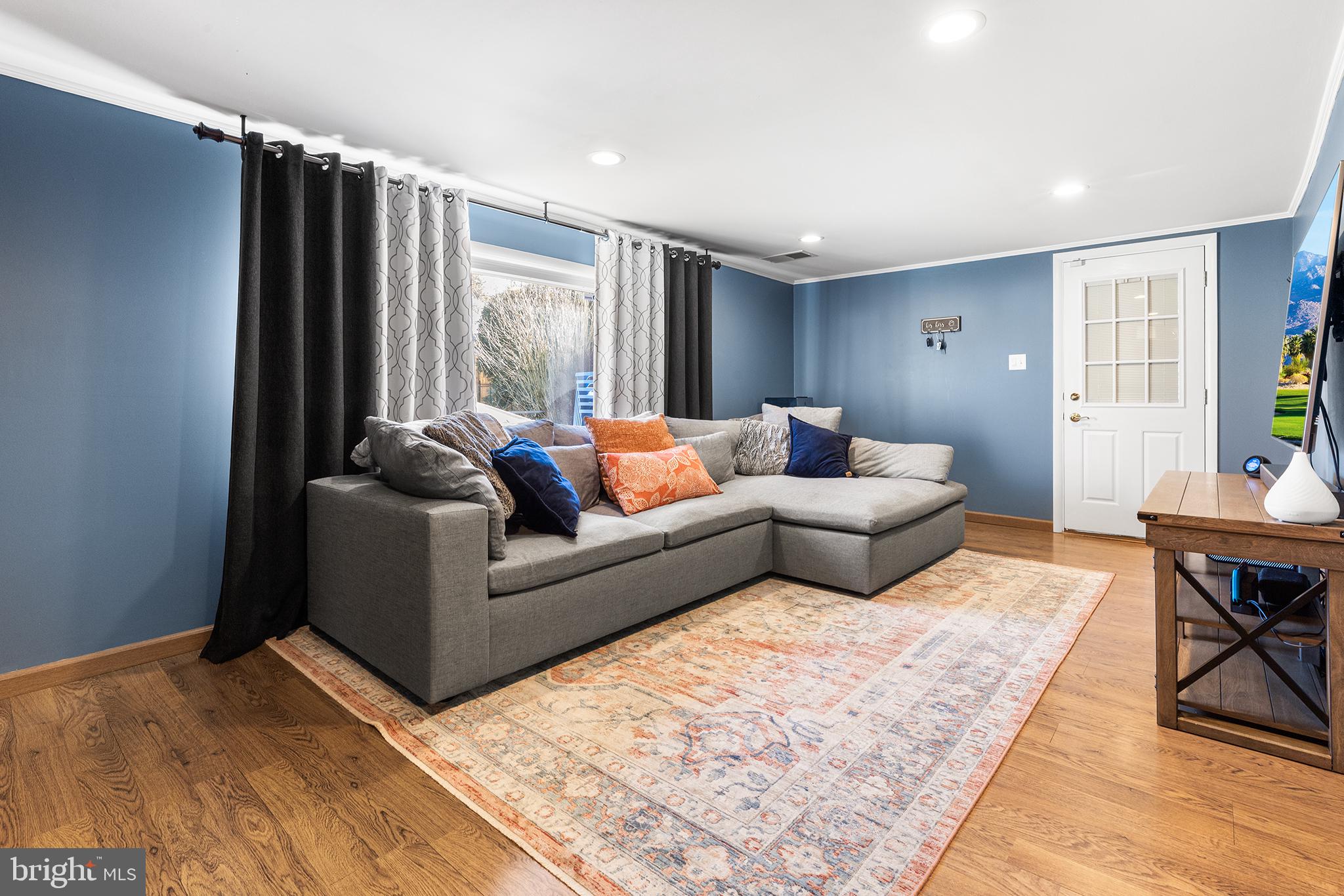 SWEET BRIAR - Residential
