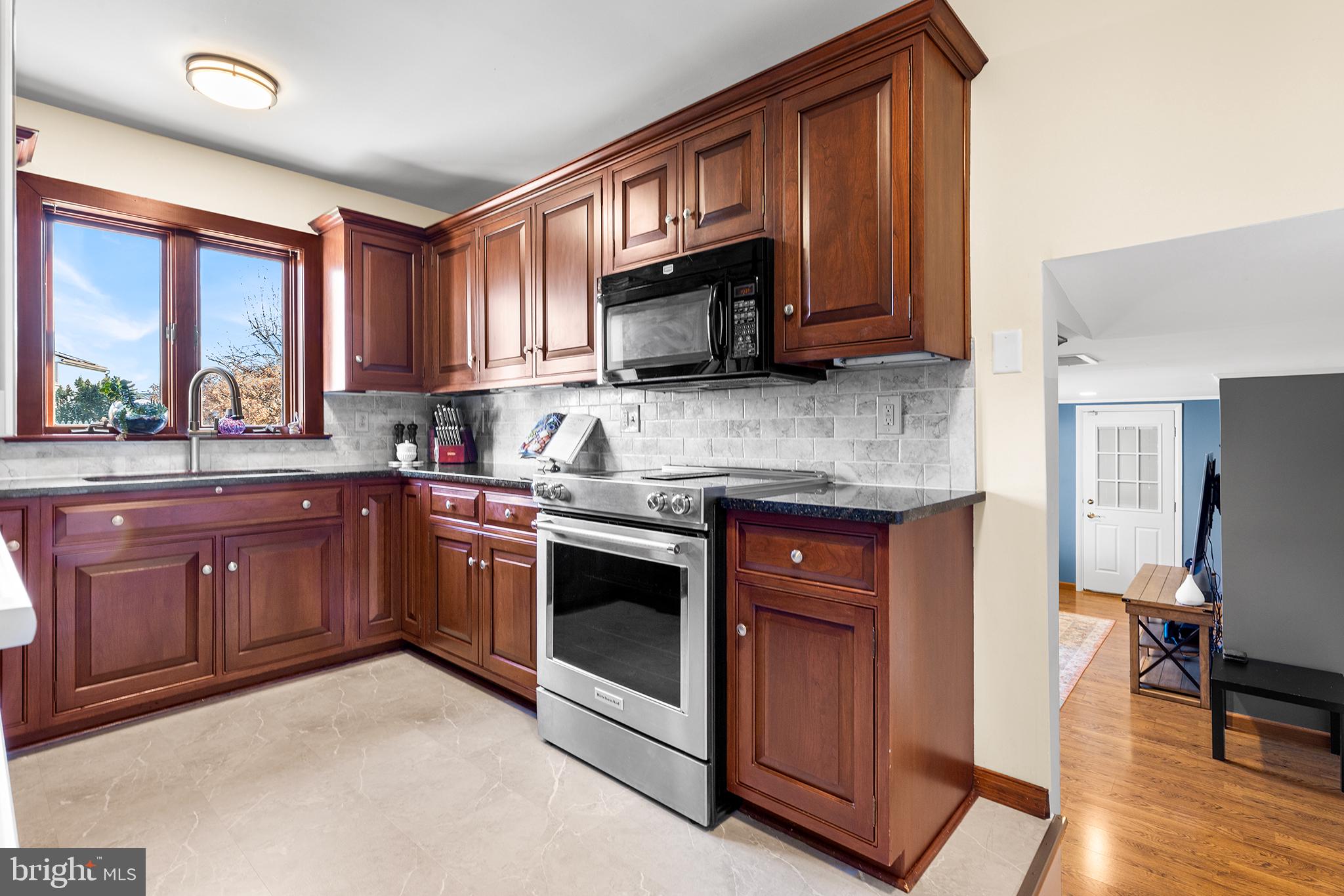 SWEET BRIAR - Residential