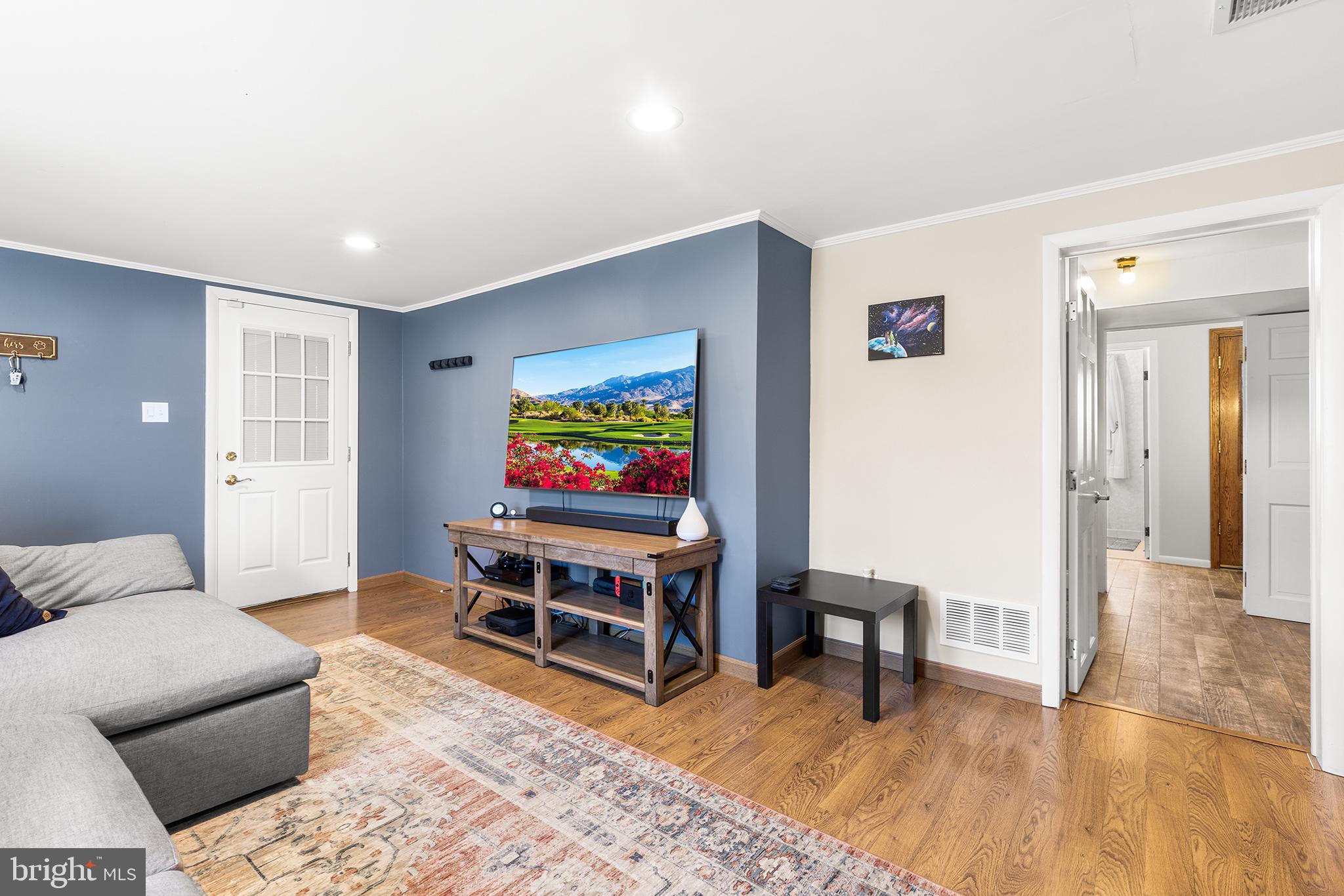 SWEET BRIAR - Residential