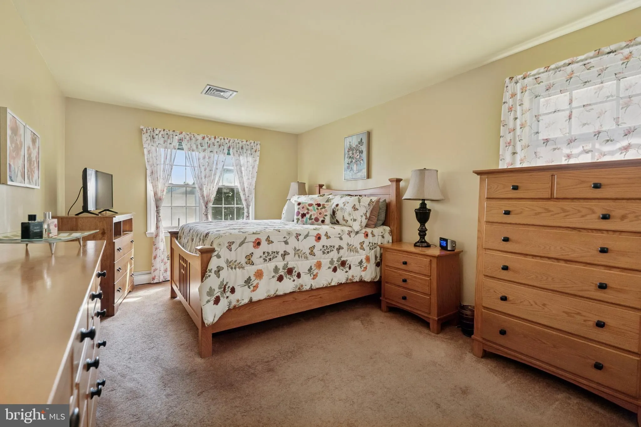 Havertown, Pennsylvania 19083, United States, 4 Bedrooms Bedrooms, ,3 BathroomsBathrooms,Residential,Active,155495