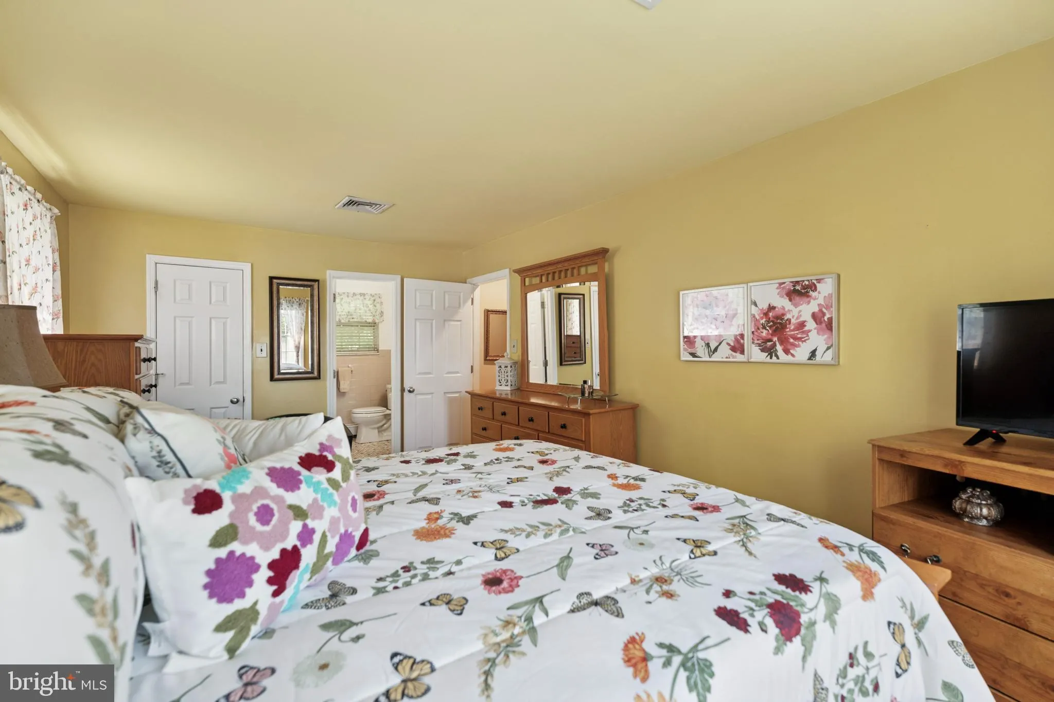 Havertown, Pennsylvania 19083, United States, 4 Bedrooms Bedrooms, ,3 BathroomsBathrooms,Residential,Active,155495