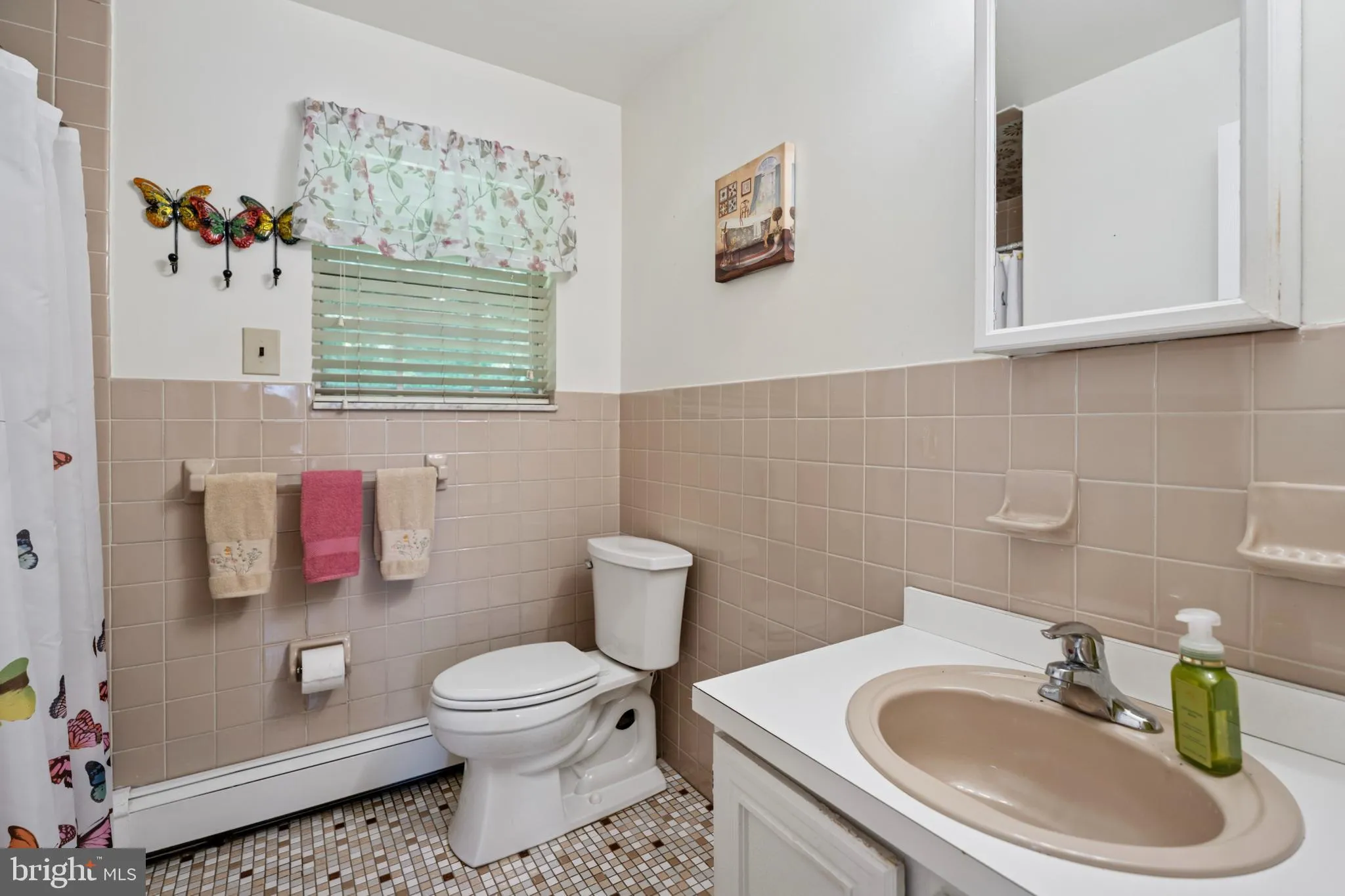 Havertown, Pennsylvania 19083, United States, 4 Bedrooms Bedrooms, ,3 BathroomsBathrooms,Residential,Active,155495