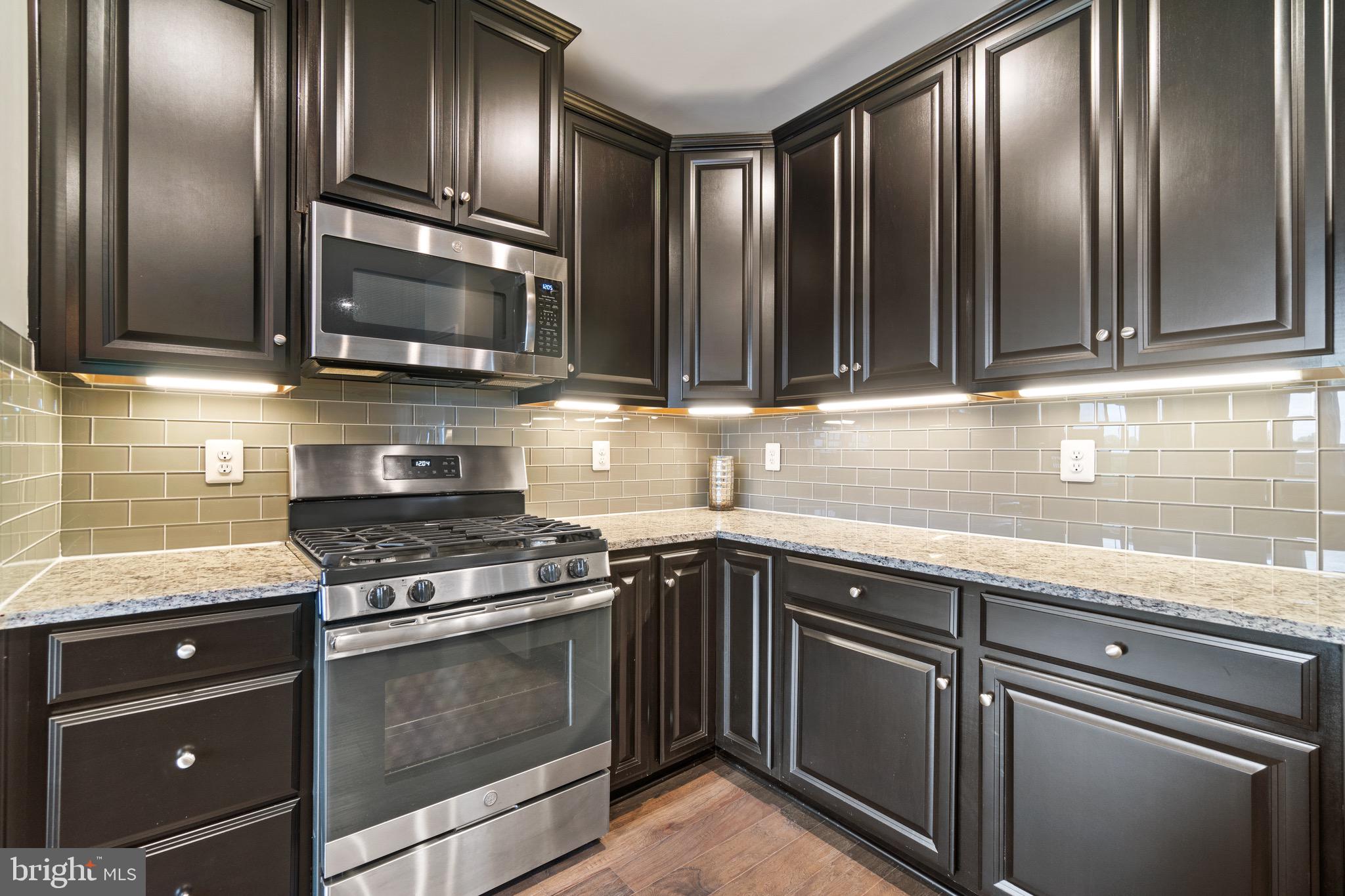 ELLICOTTS RETREAT - Residential