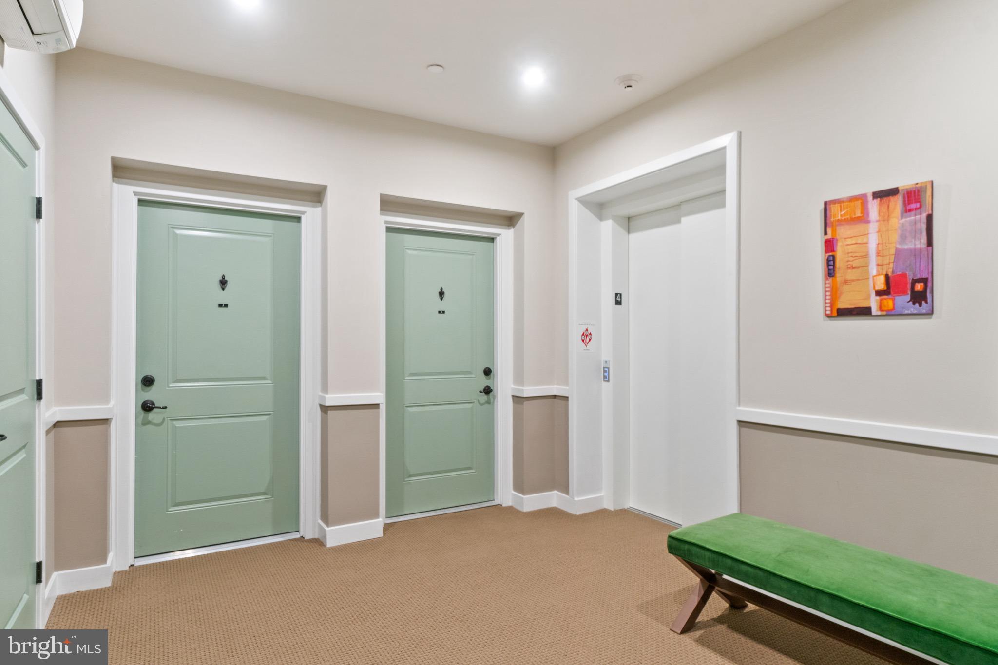 ELLICOTTS RETREAT - Residential