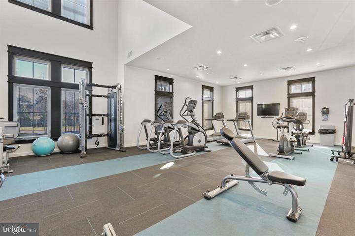 ELLICOTTS RETREAT - Residential