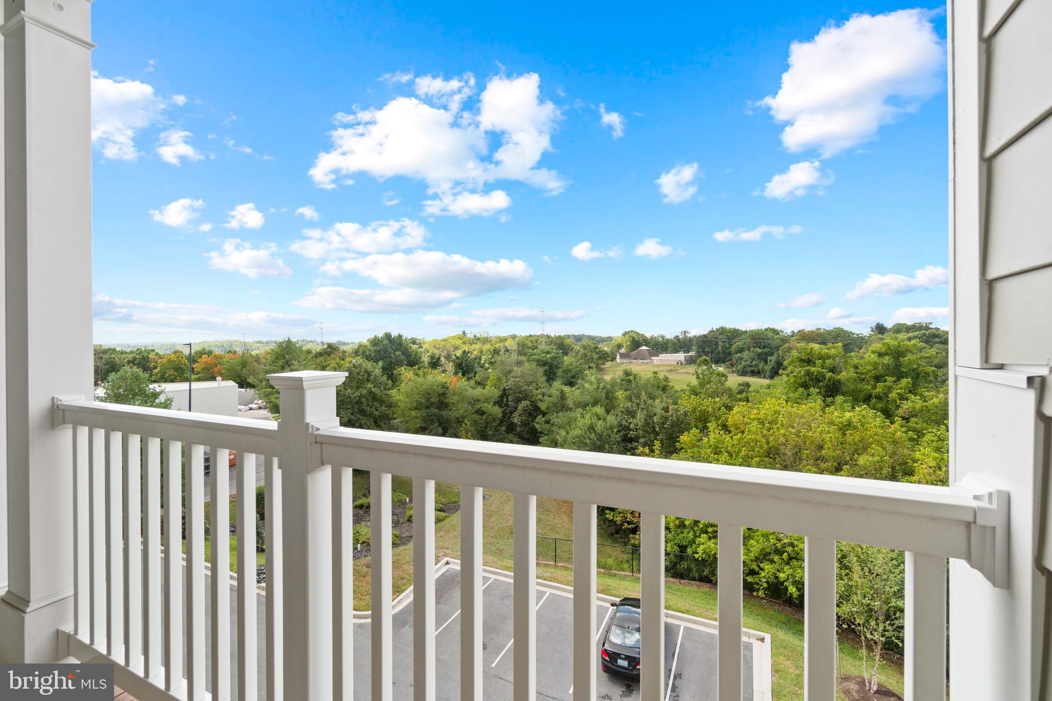 ELLICOTTS RETREAT - Residential