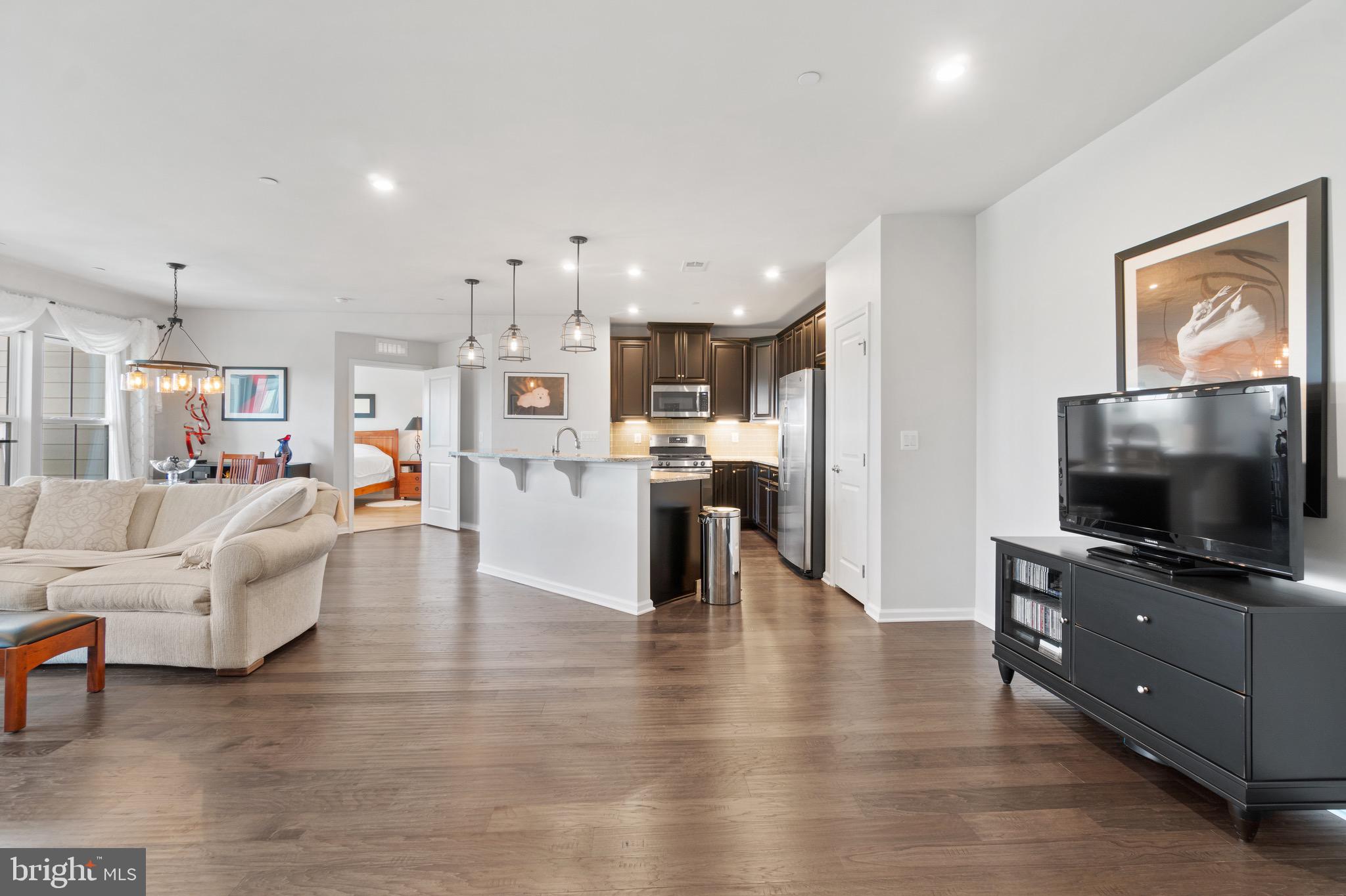 ELLICOTTS RETREAT - Residential