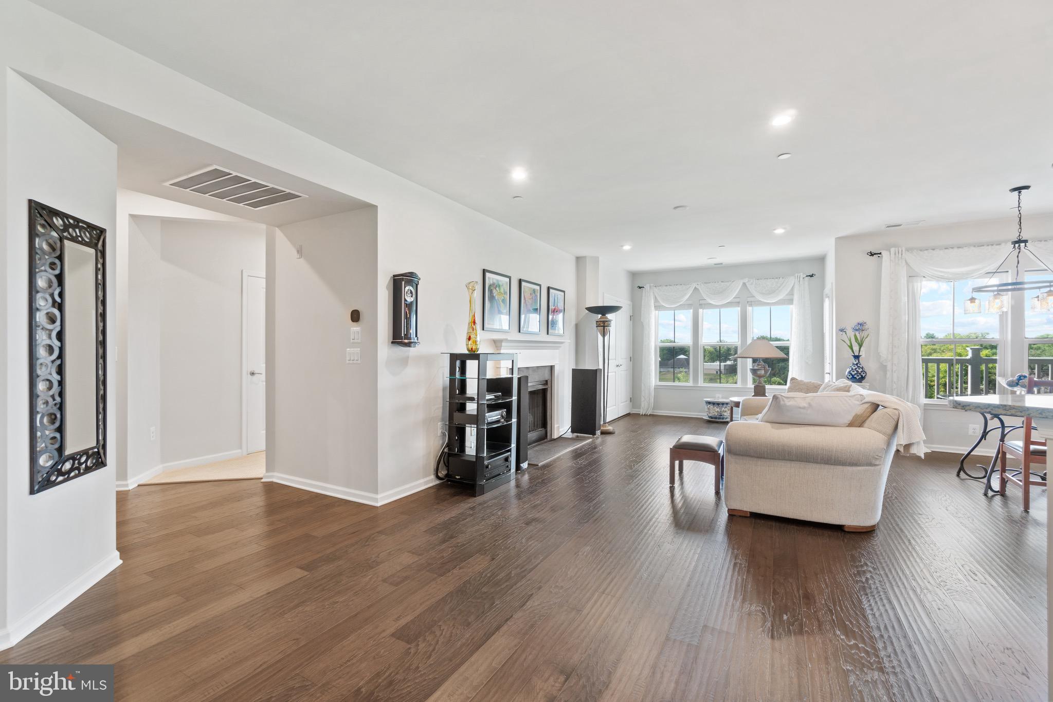 ELLICOTTS RETREAT - Residential