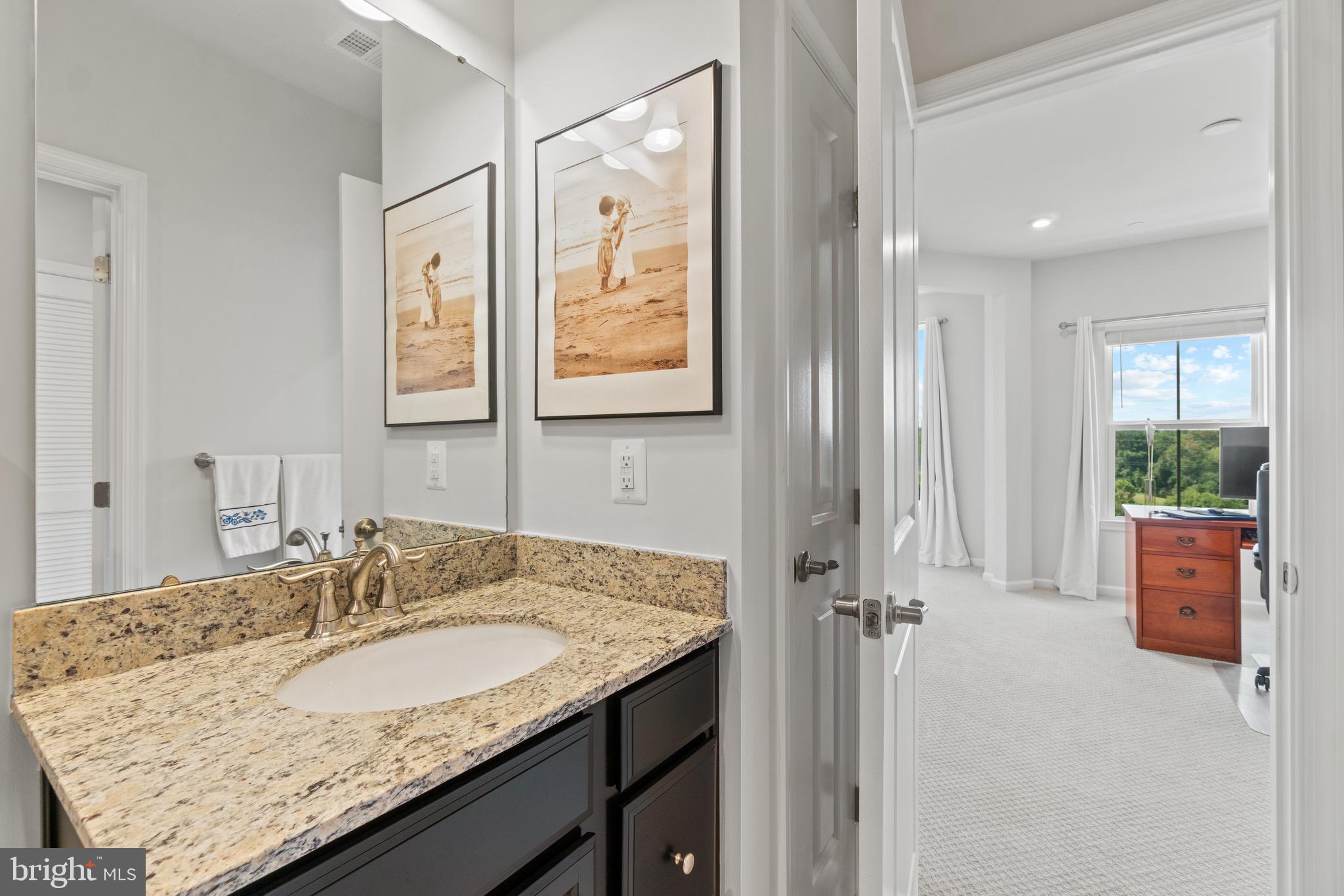 ELLICOTTS RETREAT - Residential