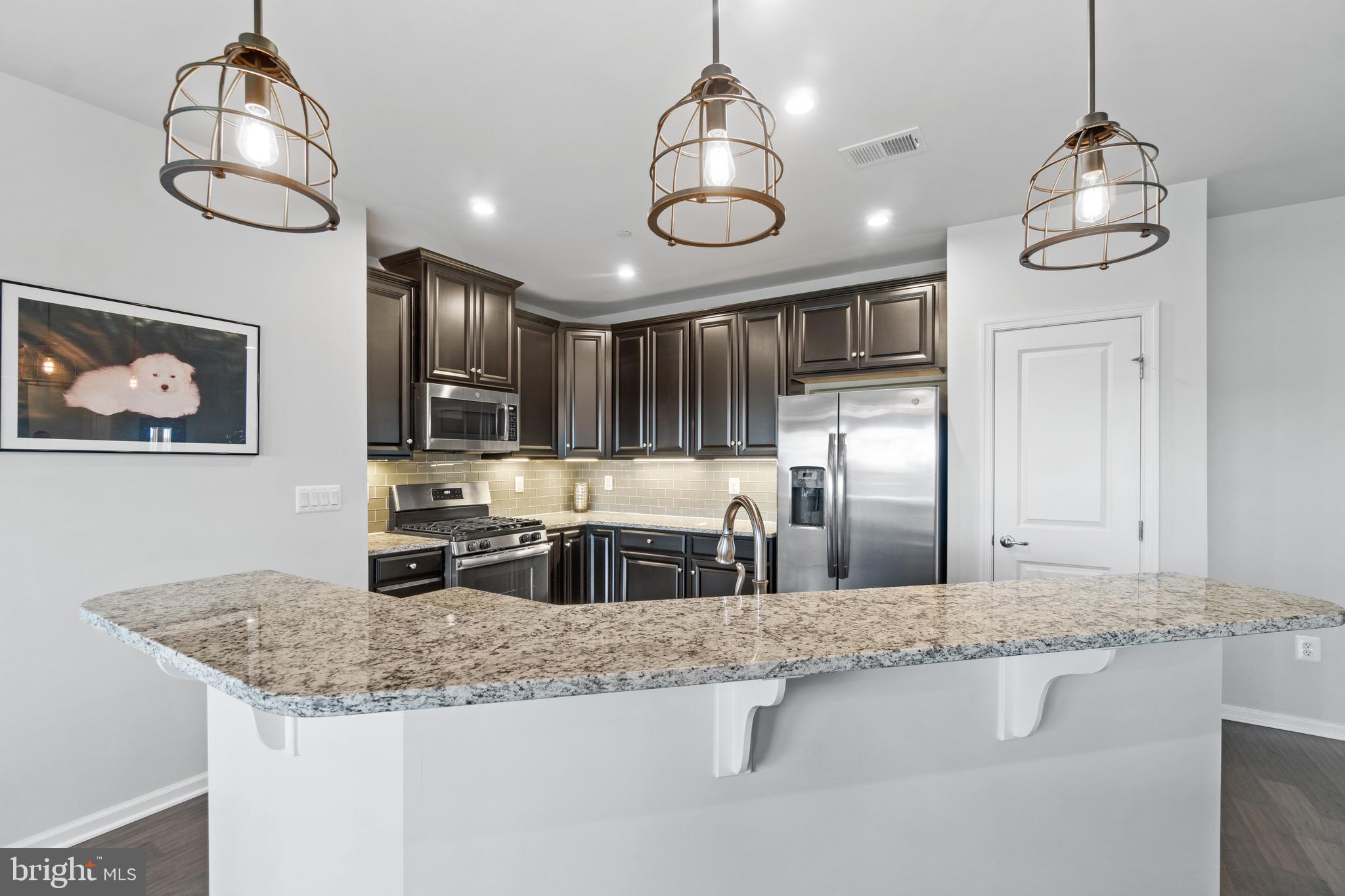 ELLICOTTS RETREAT - Residential