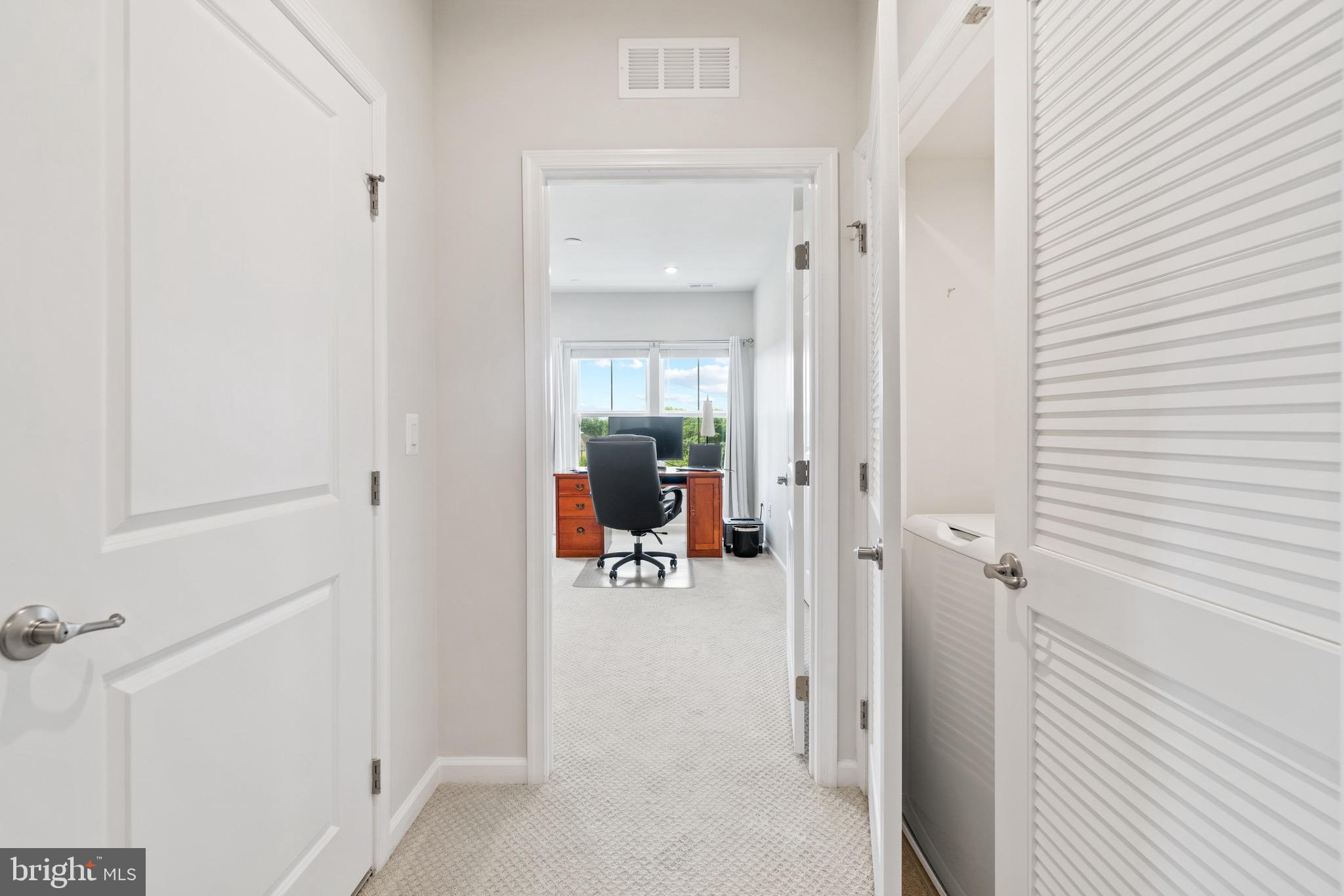 ELLICOTTS RETREAT - Residential