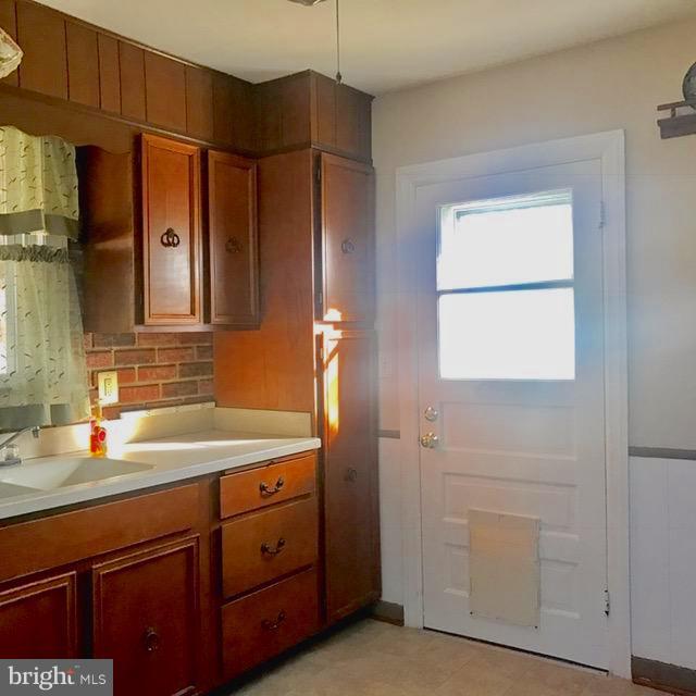 CLEARVIEW VILLAGE - Residential