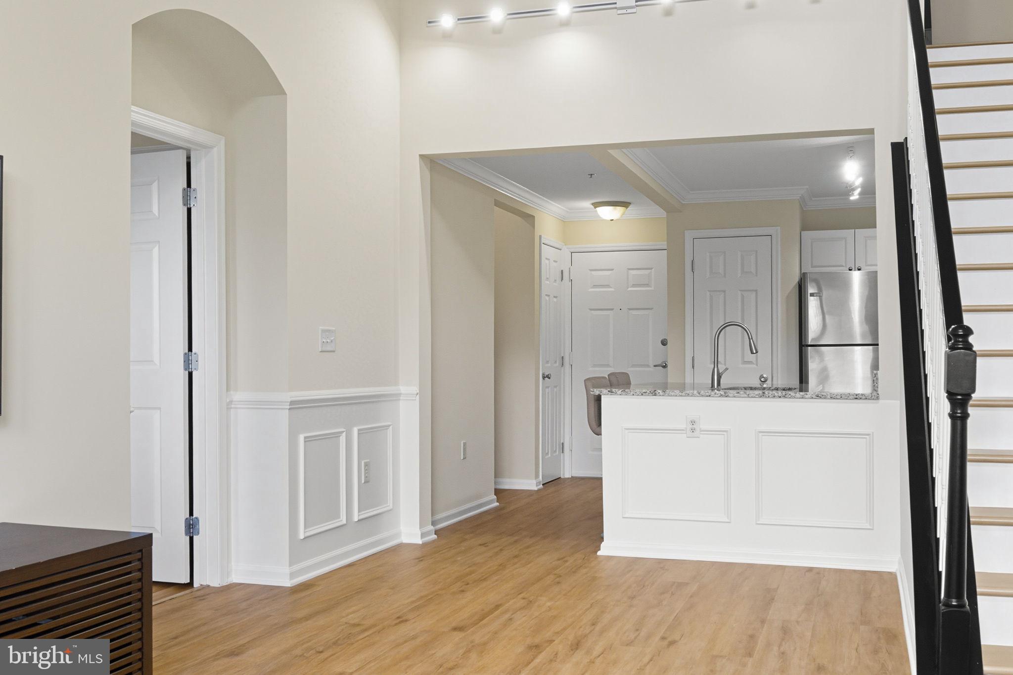 THE COLONNADE AT KENTLANDS - Residential