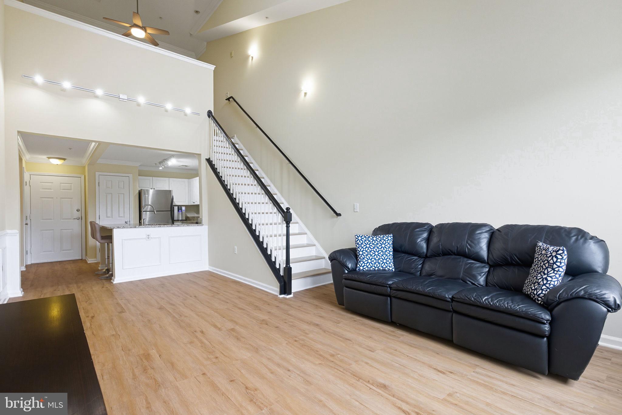 THE COLONNADE AT KENTLANDS - Residential