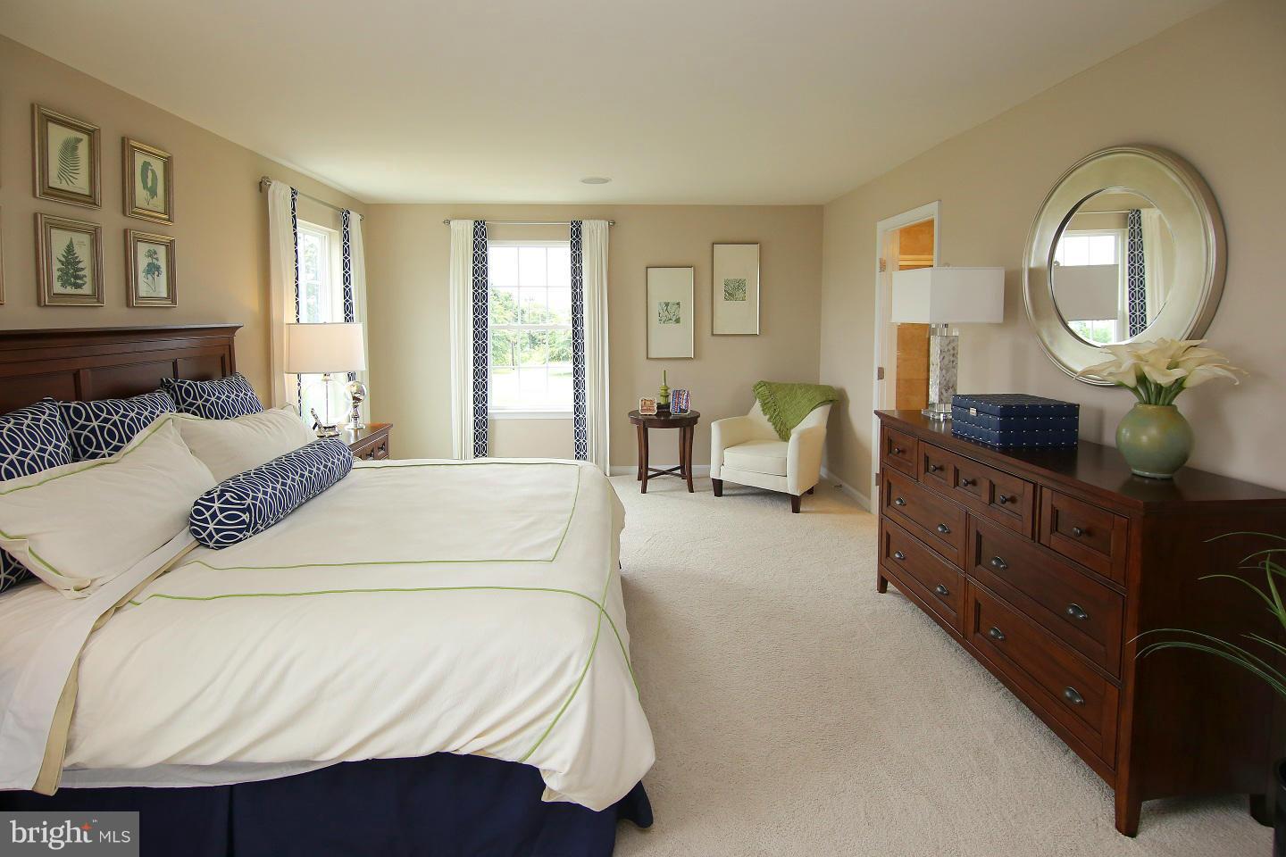 OAKMONT OVERLOOK - Residential