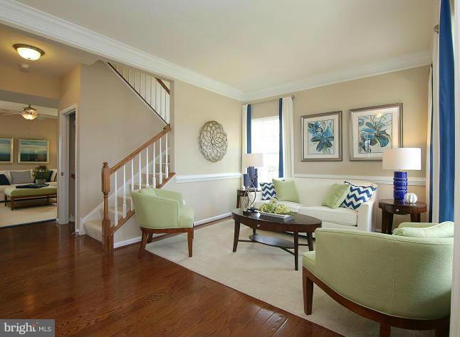 OAKMONT OVERLOOK - Residential